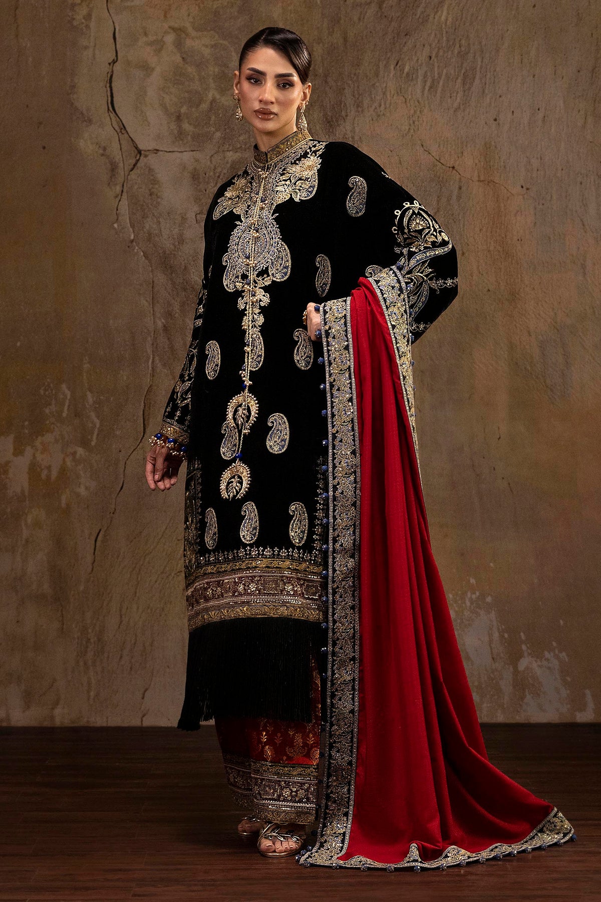 Unstitched Printed 3 Piece Velvet Suit