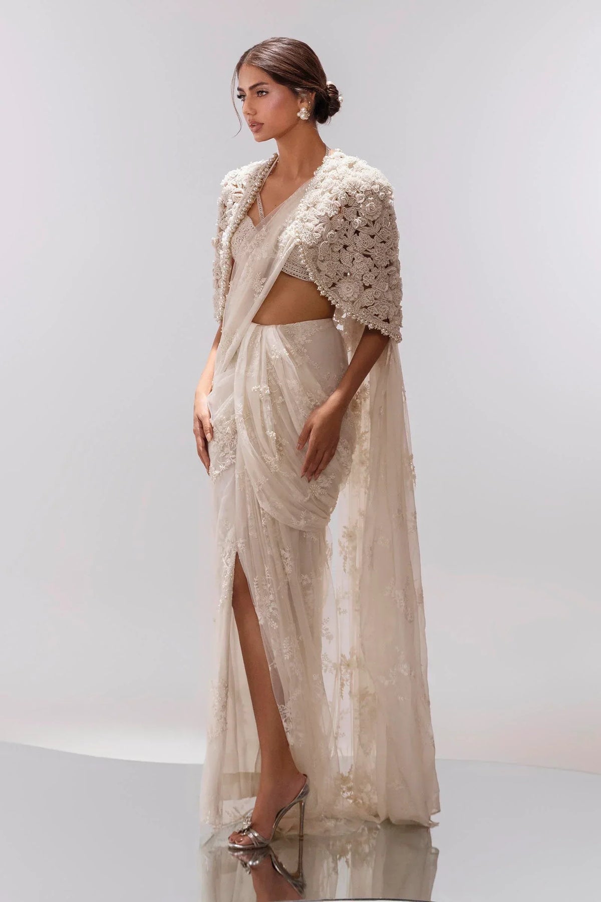 AURA COLLECTION