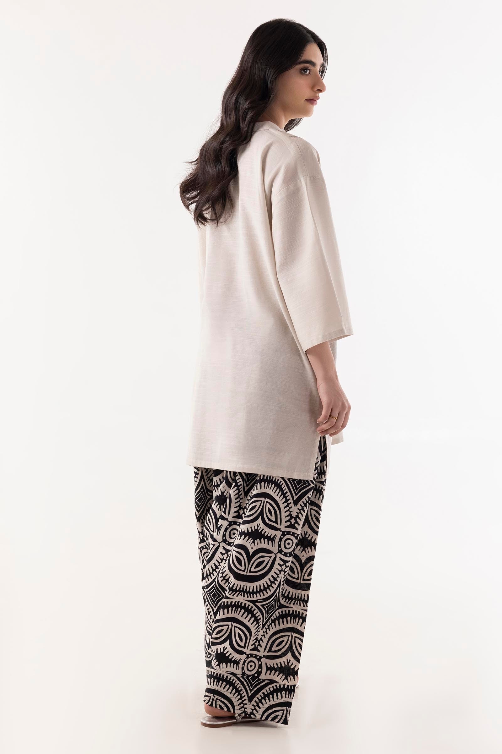 Stitched Black & White Basic Printed Shirt Secondary image