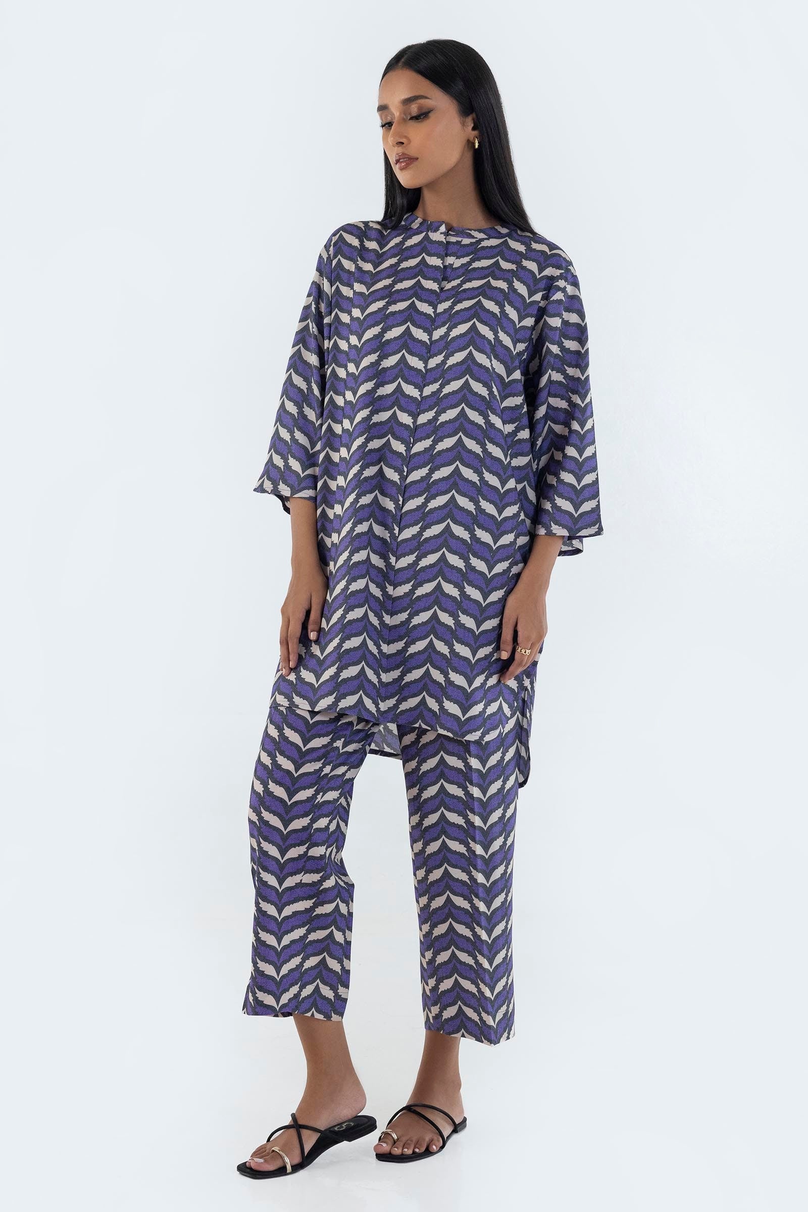 Stitched Basic Printed Shirt + Culotte Secondary image