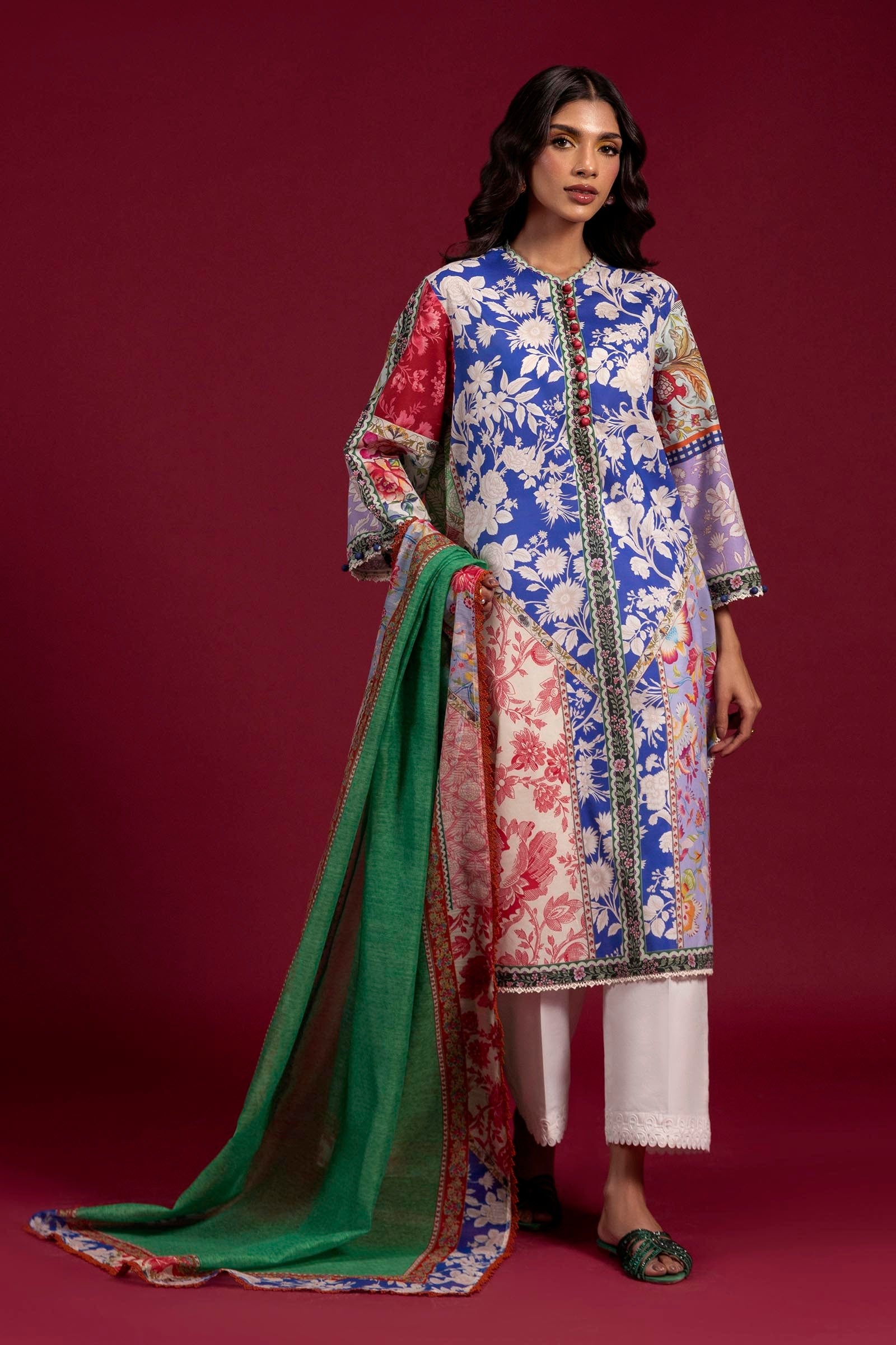 Unstitched Lawn 2 Piece Suit Main image