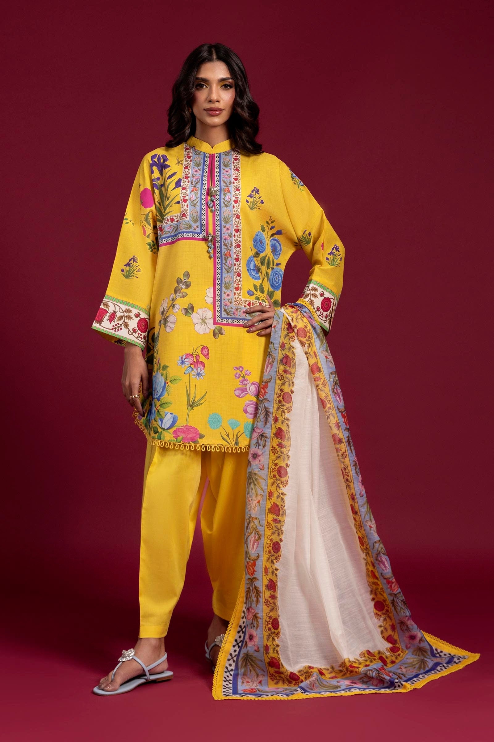 Unstitched Lawn 3 Piece Suit