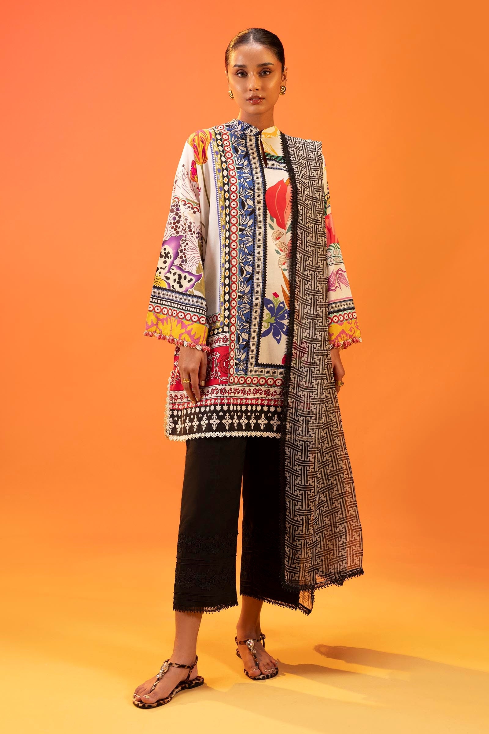 Unstitched Lawn 2 Piece Suit