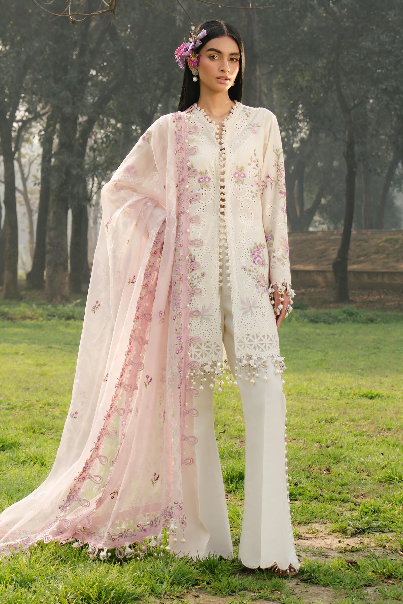 Unstitched Lawn 3 Piece Suit