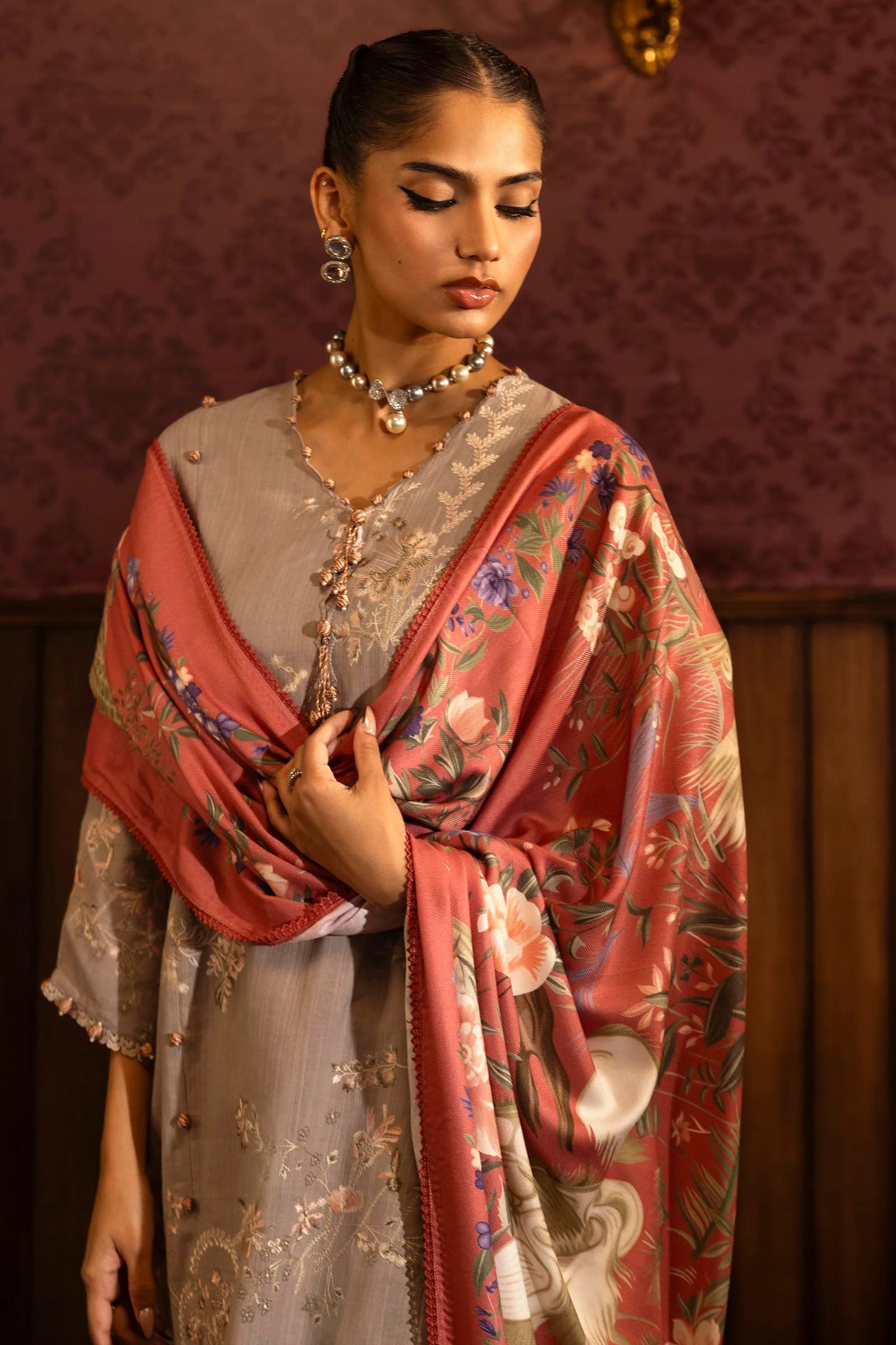 Unstitched Winter Slub 3 Piece Suit Main image
