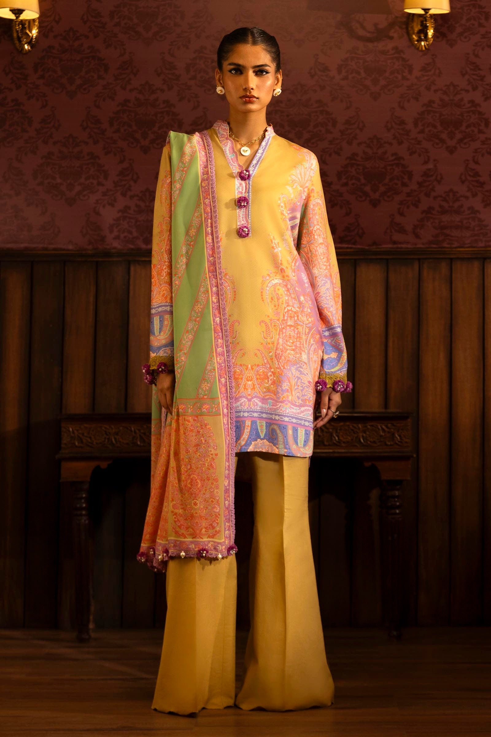 Unstitched Winter Linen 3 Piece Suit Main image