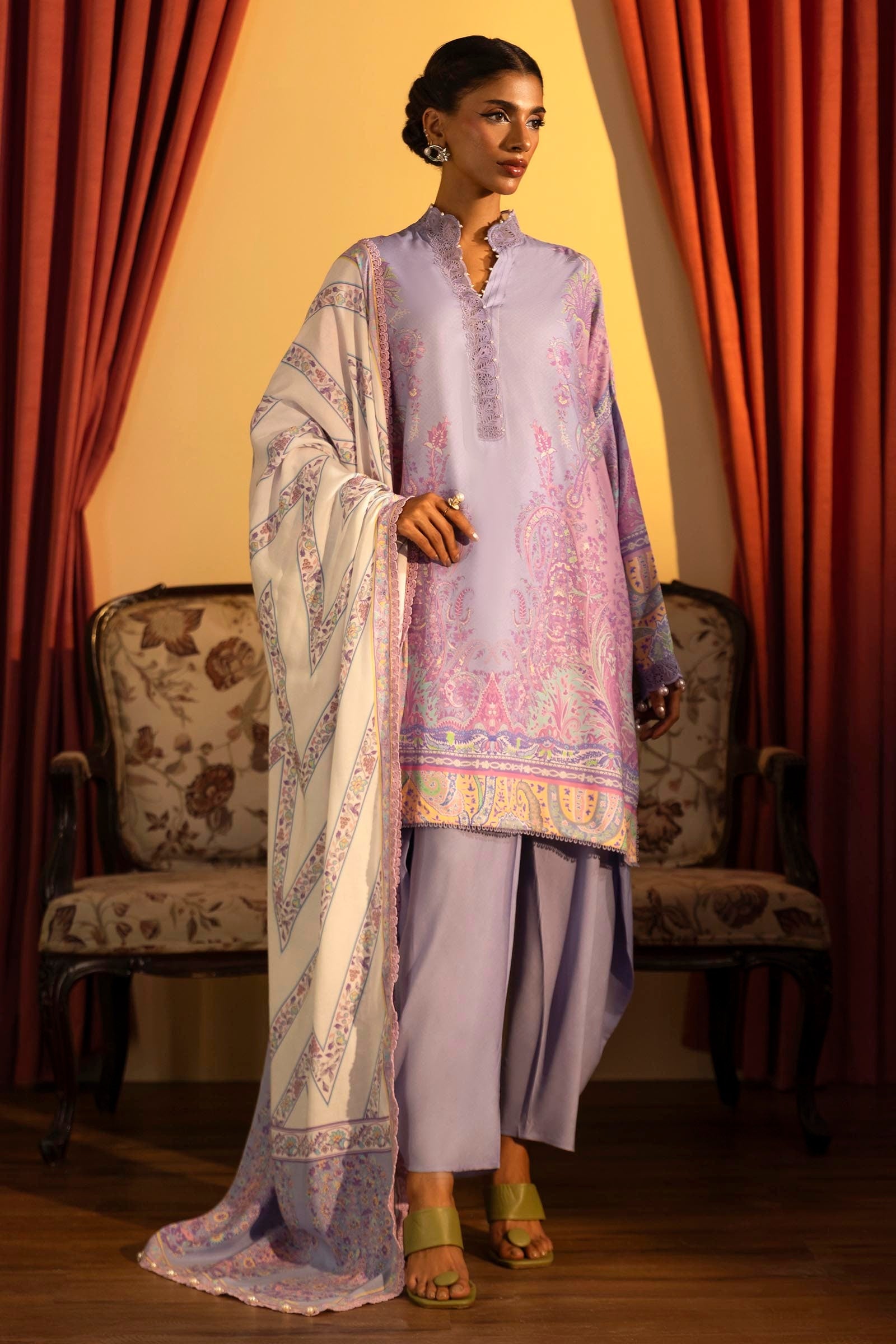 Unstitched Winter Linen 3 Piece Suit Main image