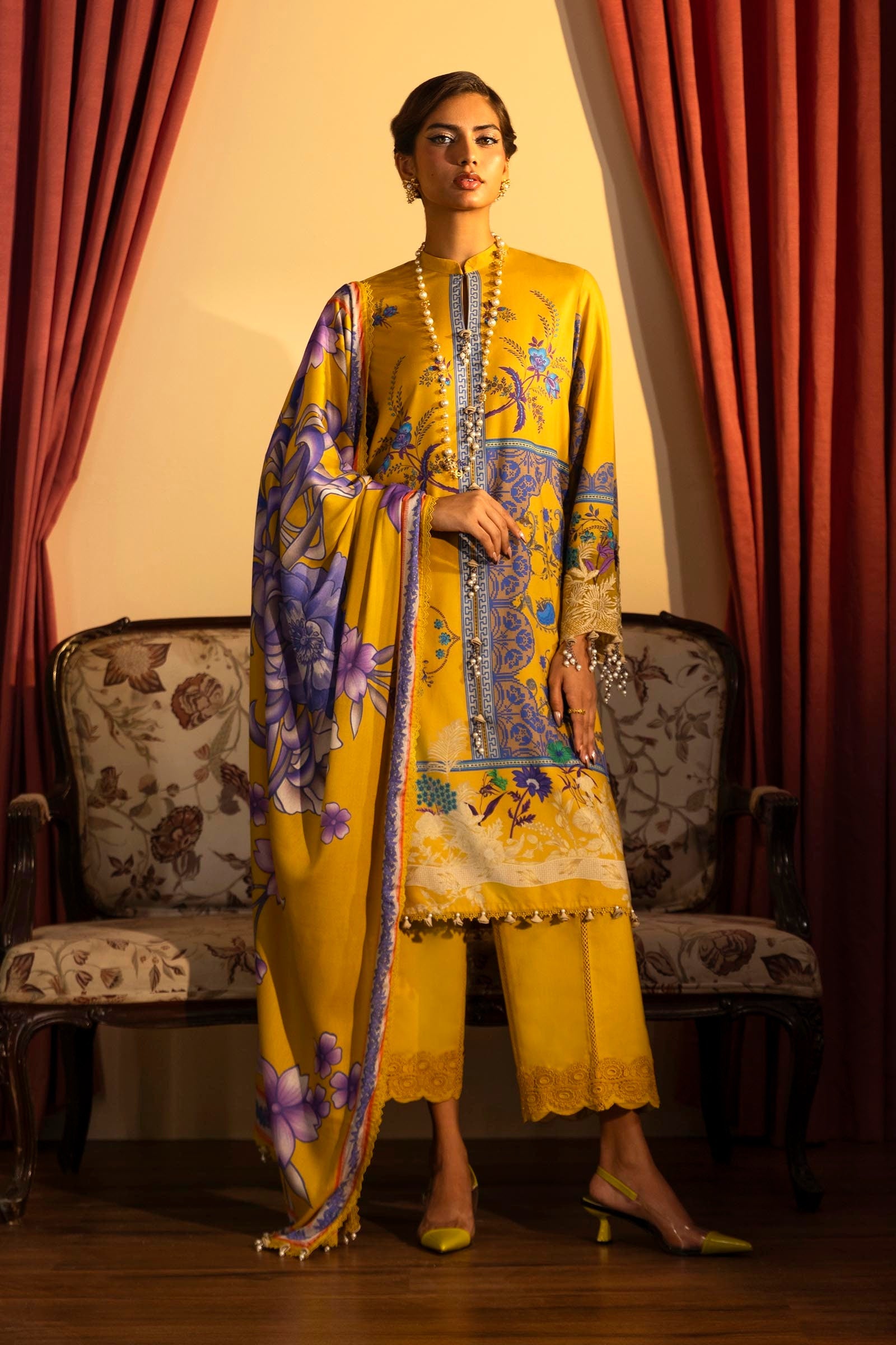 Unstitched Winter Linen 3 Piece Suit Main image