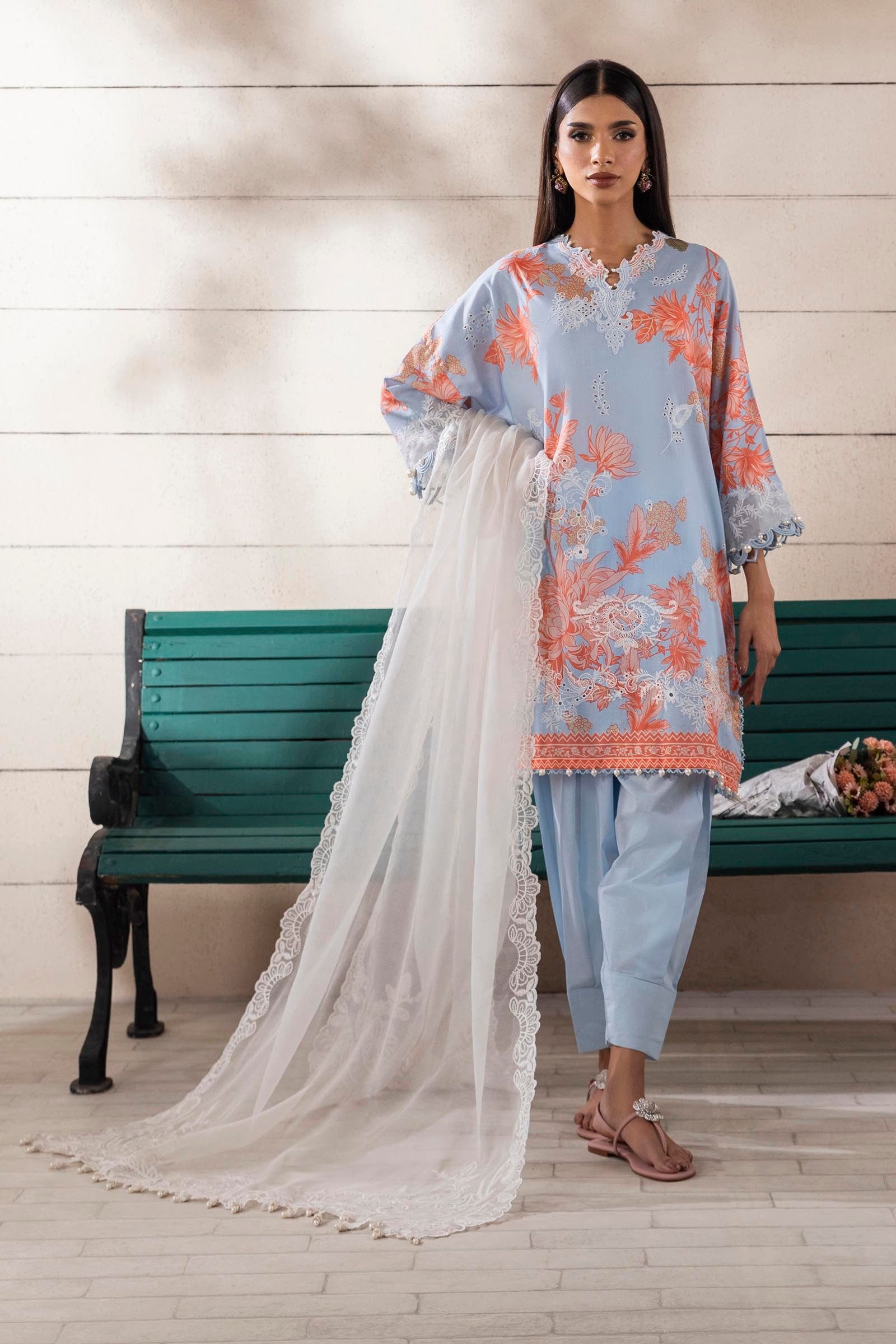 Unstitched 3 Piece Lawn Suit Main image