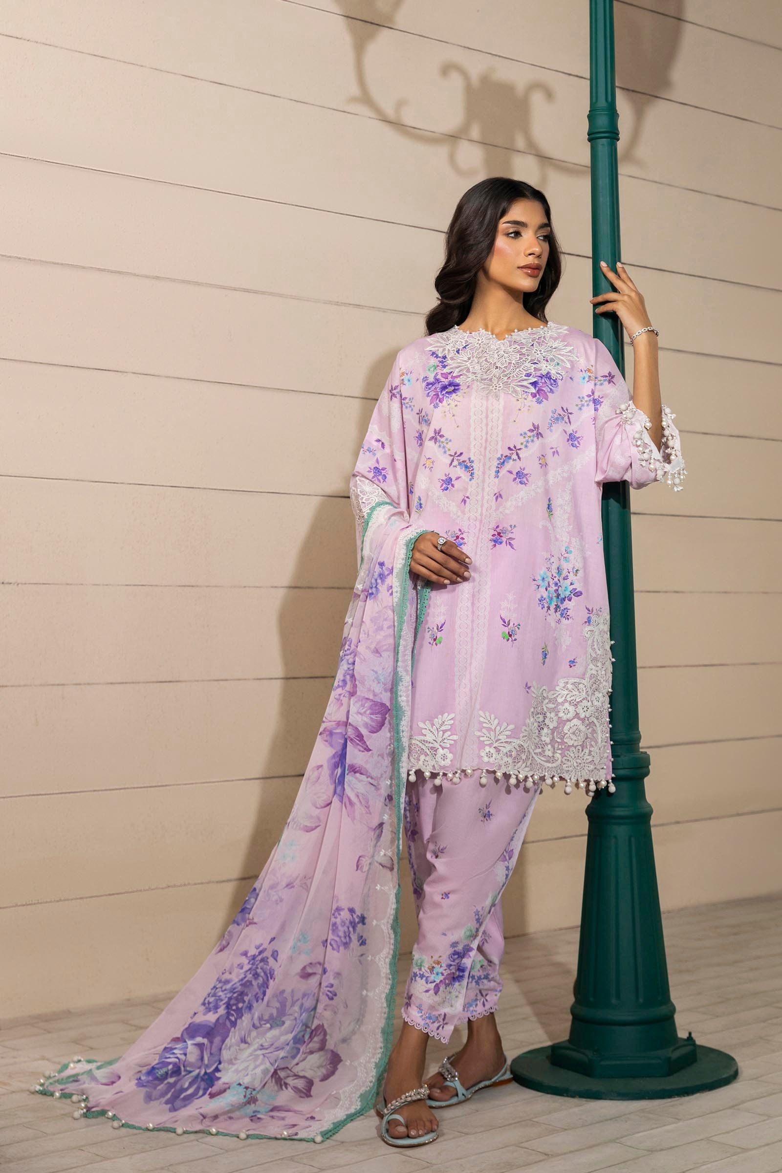 Unstitched 3 Piece Lawn Suit Main image