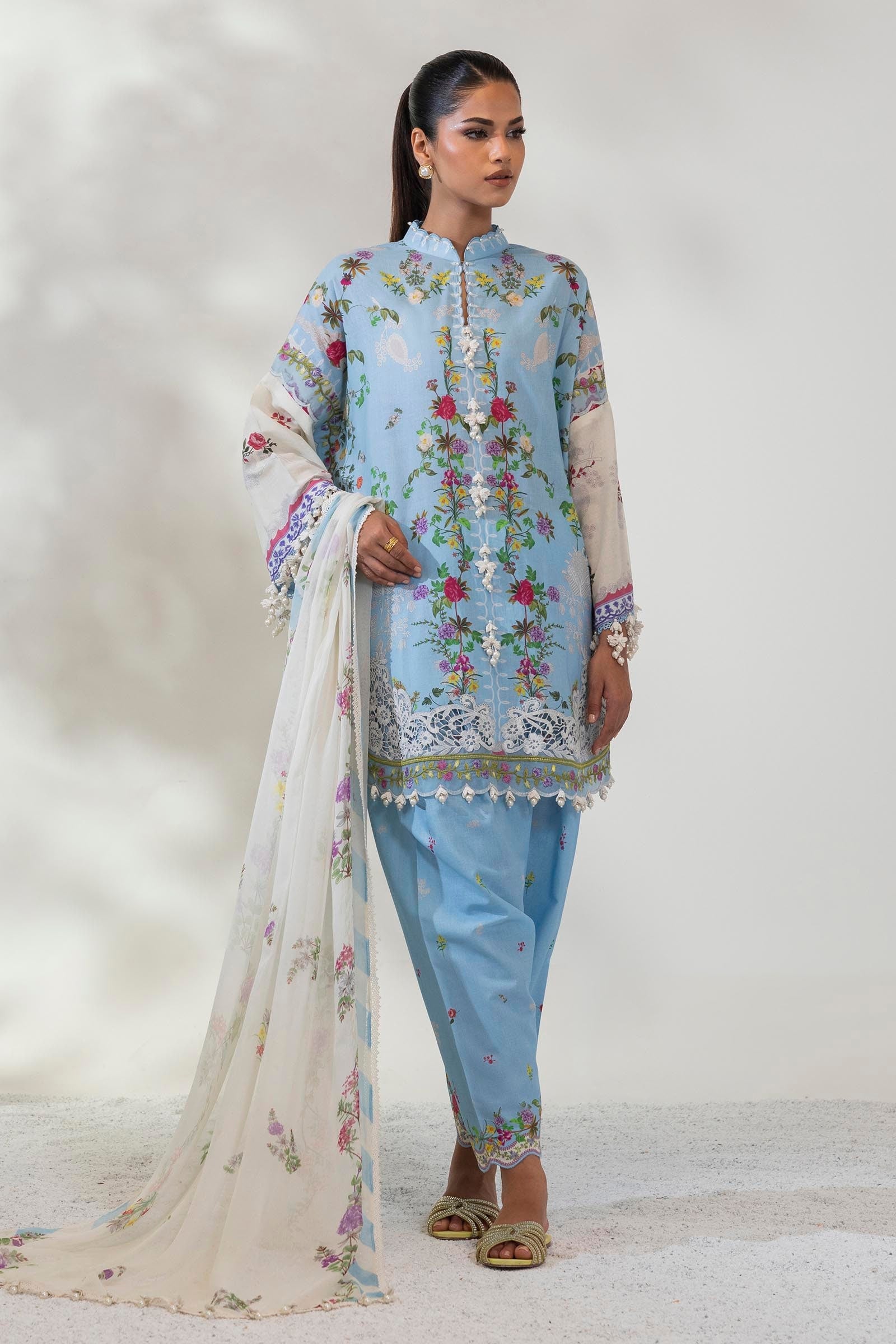 Unstitched Lawn 3 Piece Suit