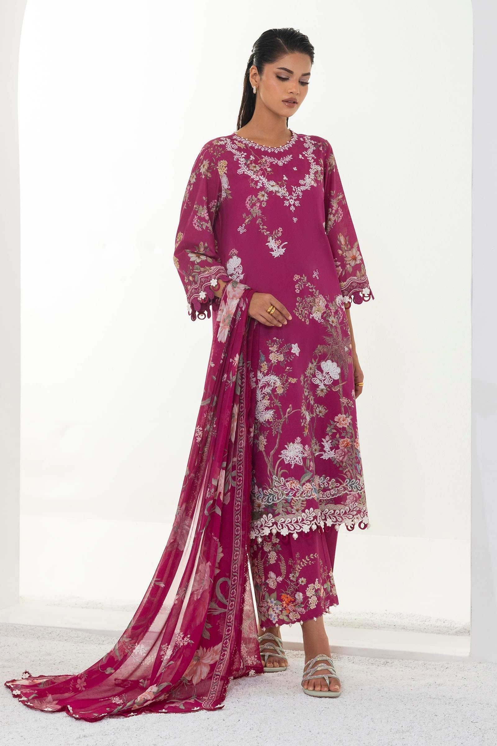Unstitched Lawn 3 Piece Suit