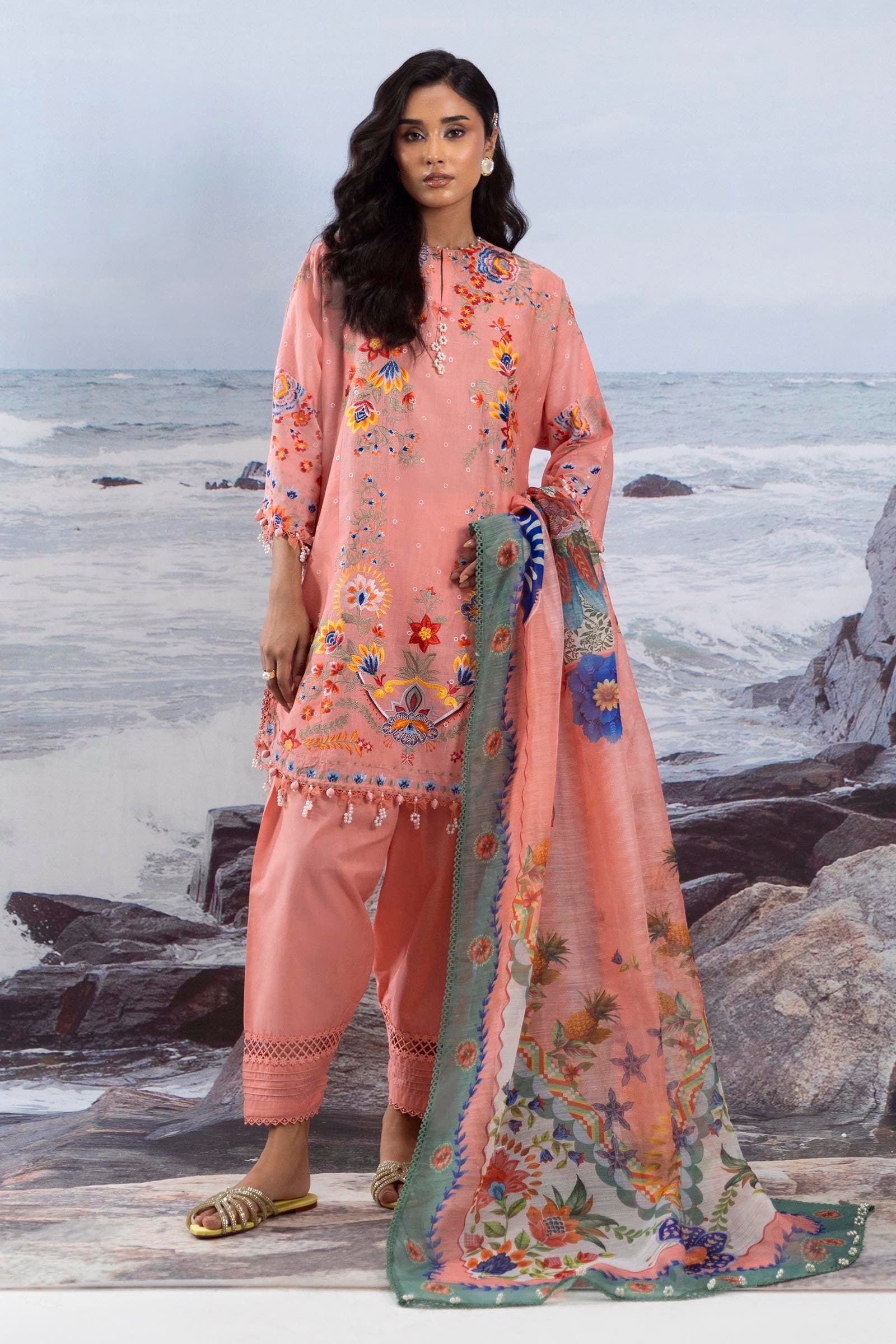 Unstitched Lawn 3 Piece Suit