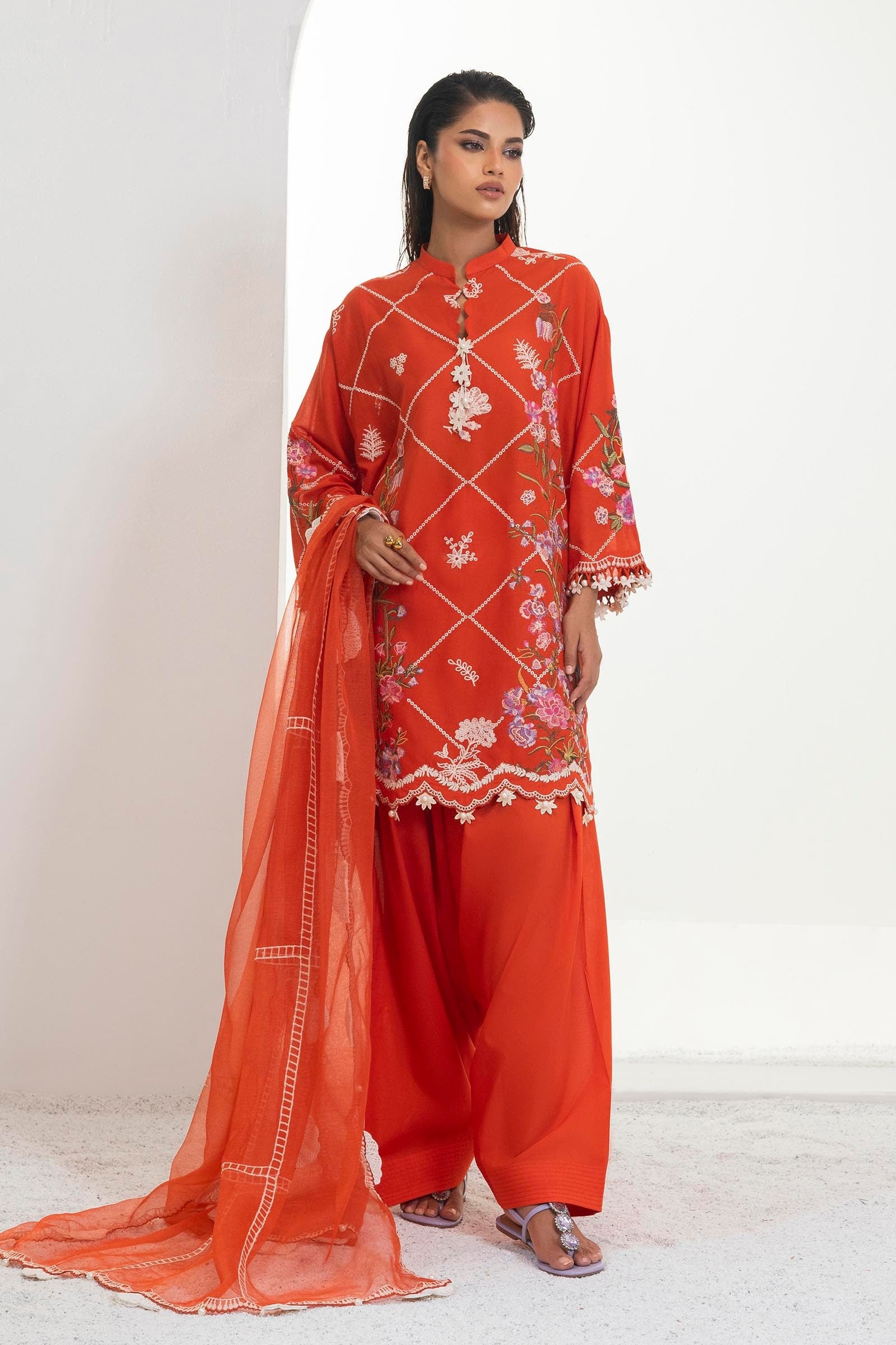 Unstitched Lawn 3 Piece Suit