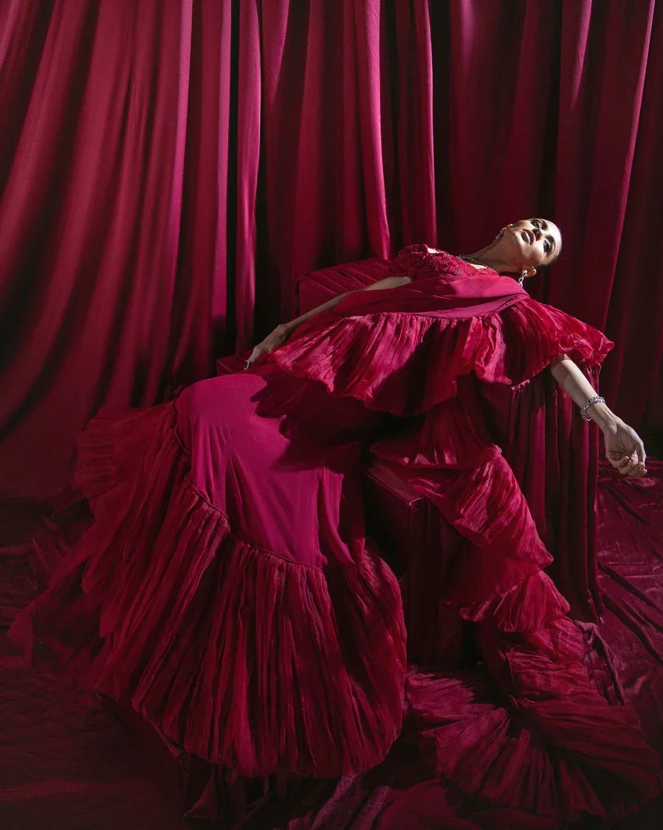 Scarlet Ruffles (P-284)