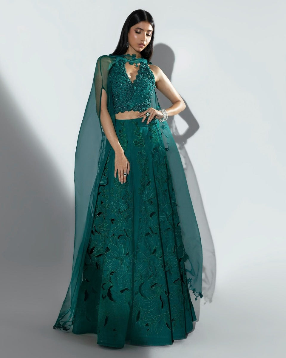 Maya Collection (P-335)