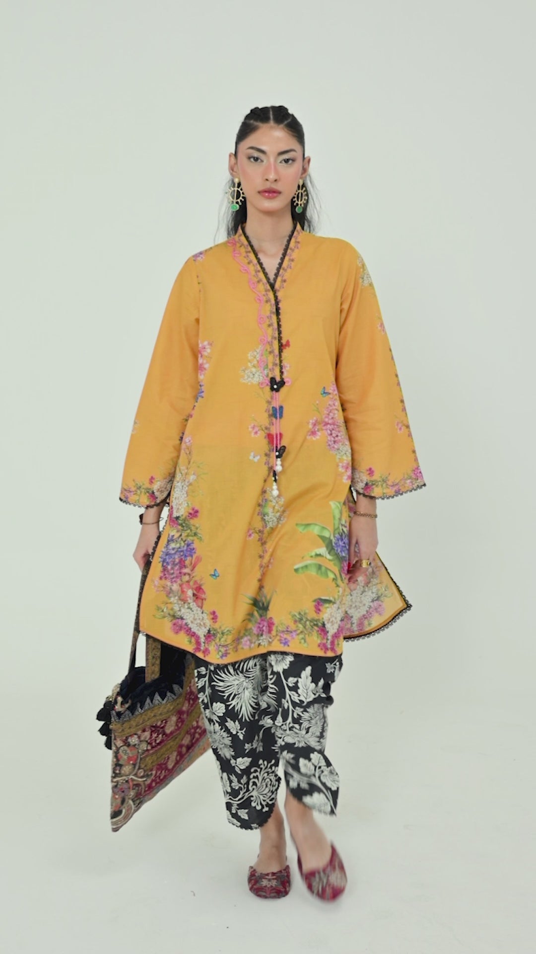 Unstitched Printed 2 Piece Lawn Suit