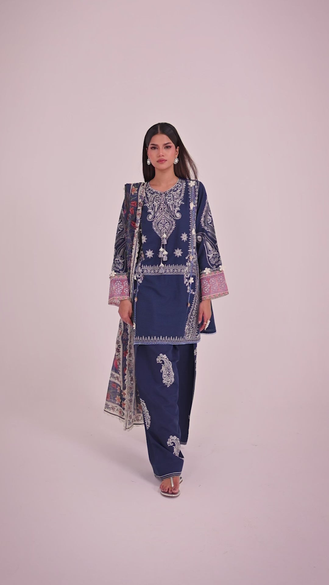 Unstitched Embroidered 3 Piece Muzlin Suit