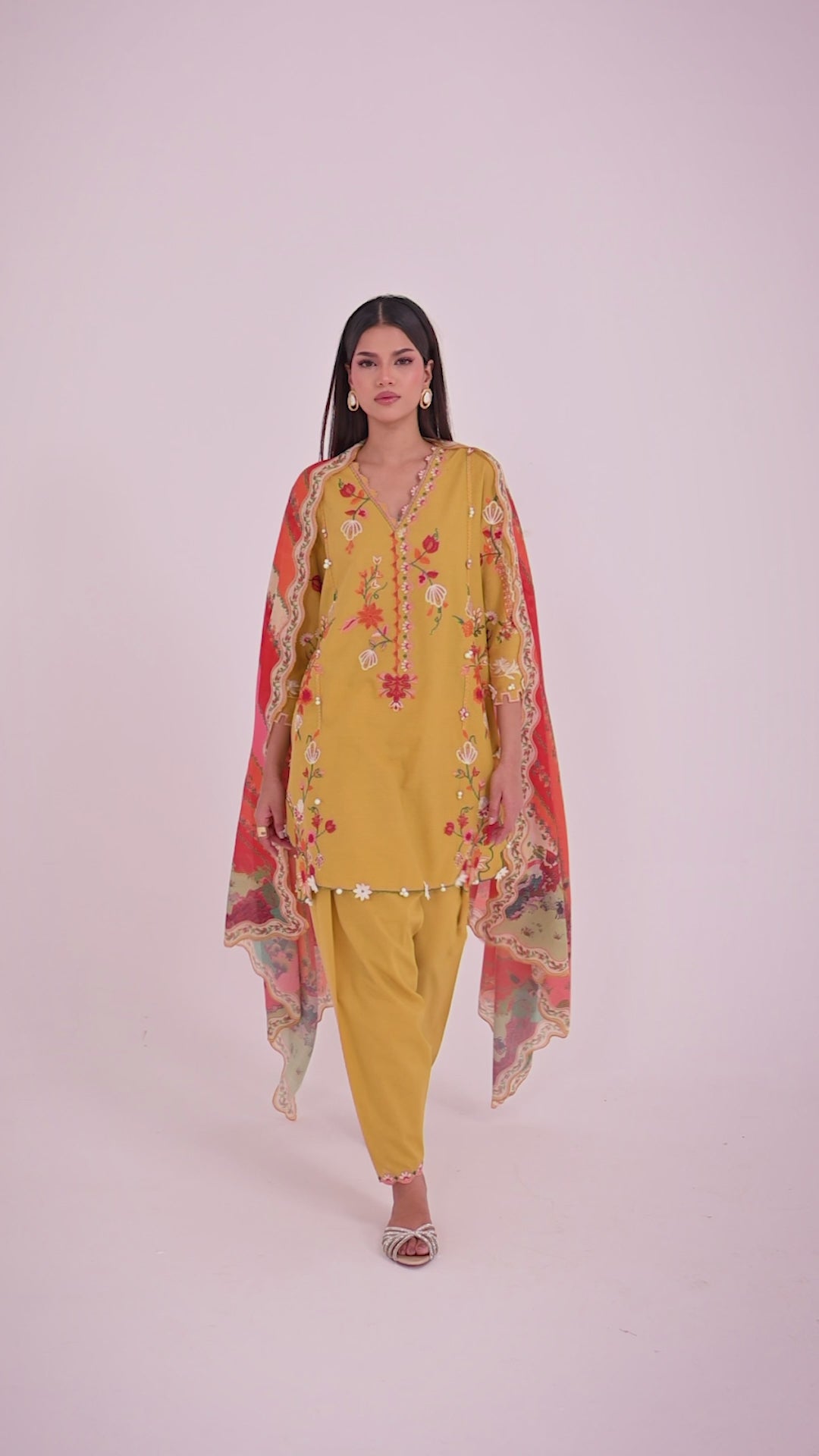 Unstitched Embroidered 3 Piece Muzlin Suit