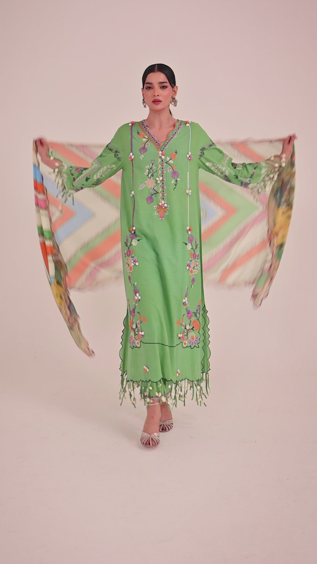 Unstitched Embroidered 3 Piece Muzlin Suit