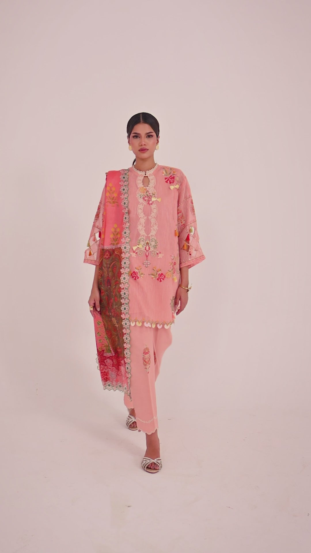 Unstitched Embroidered 3 Piece Muzlin Suit