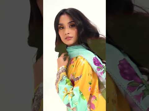 Unstitched Lawn 3 Piece Suit