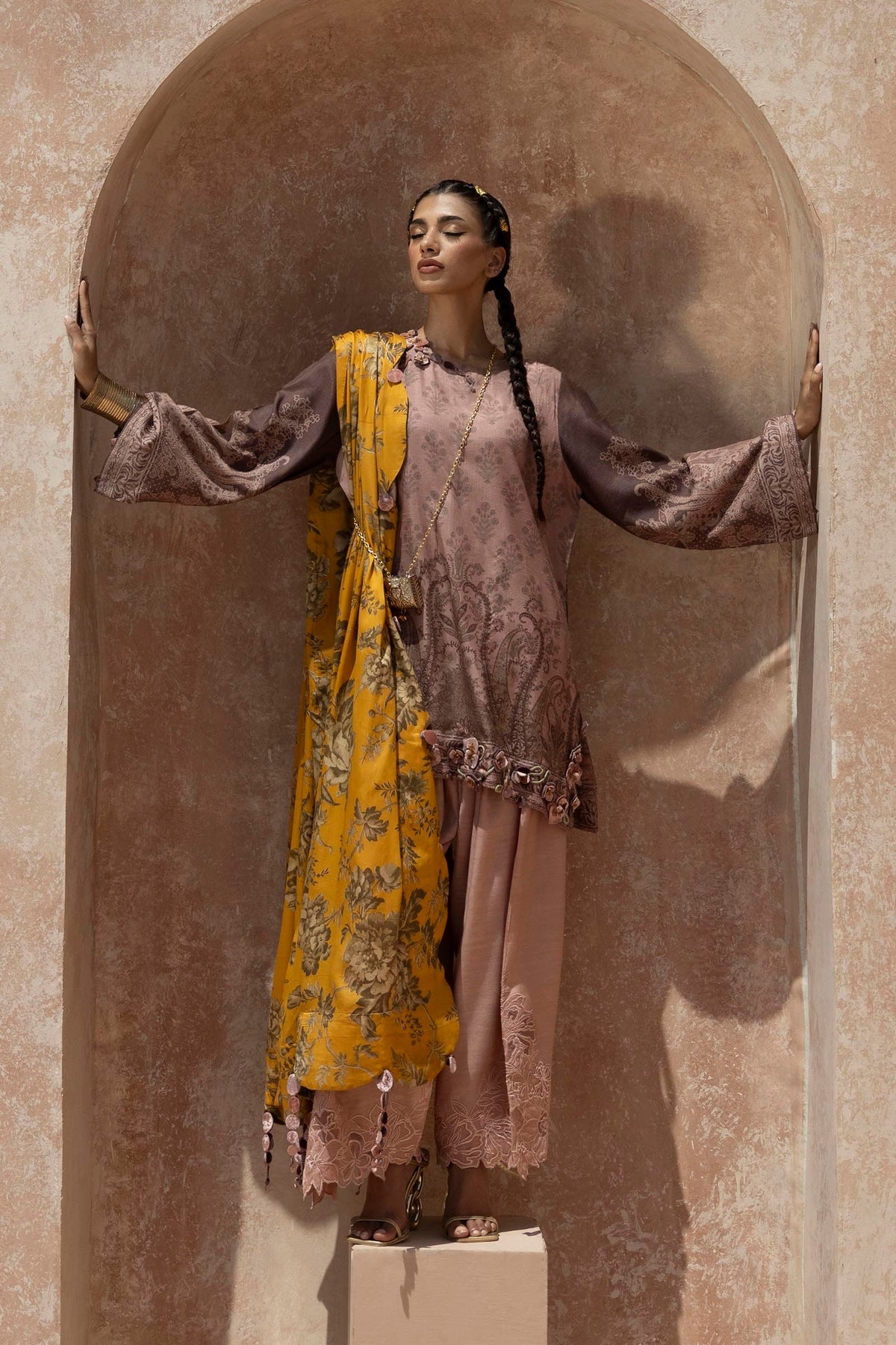 R-06 (SILK)