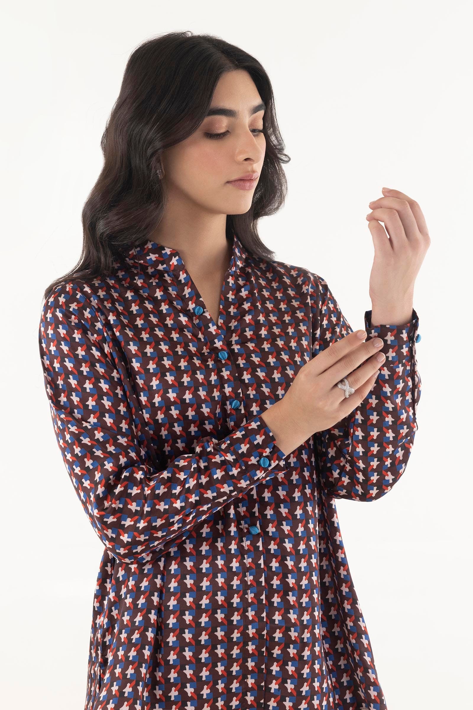 Stitched Satin Printed Shirt + Culotte Secondary image