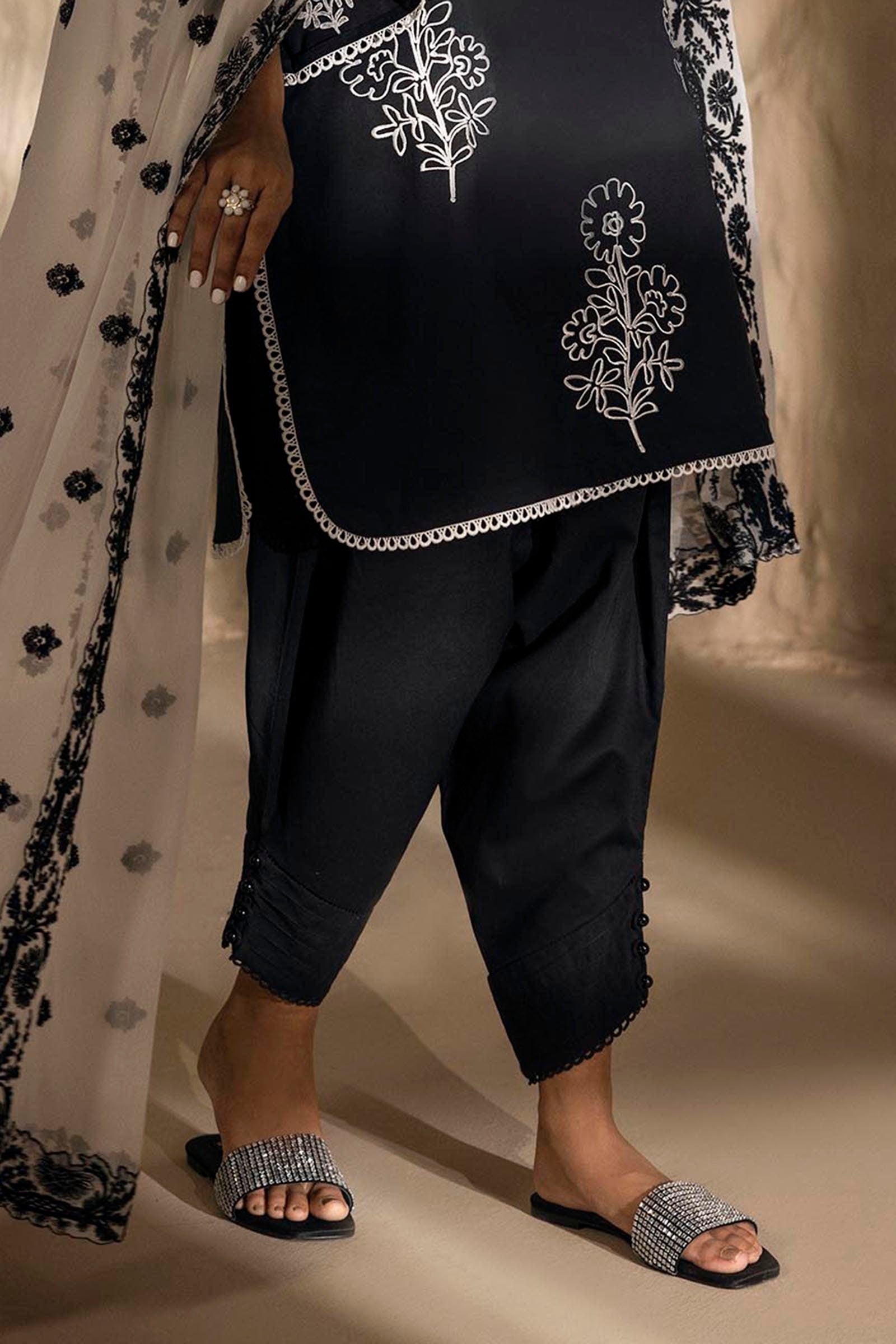 Stitched Black Shalwar Main image