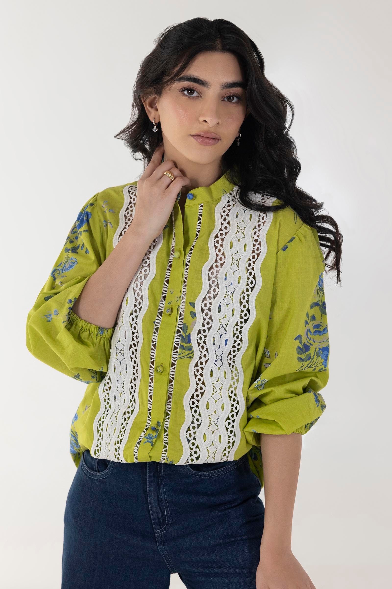 Stitched Green Basic Printed Shirt Secondary image