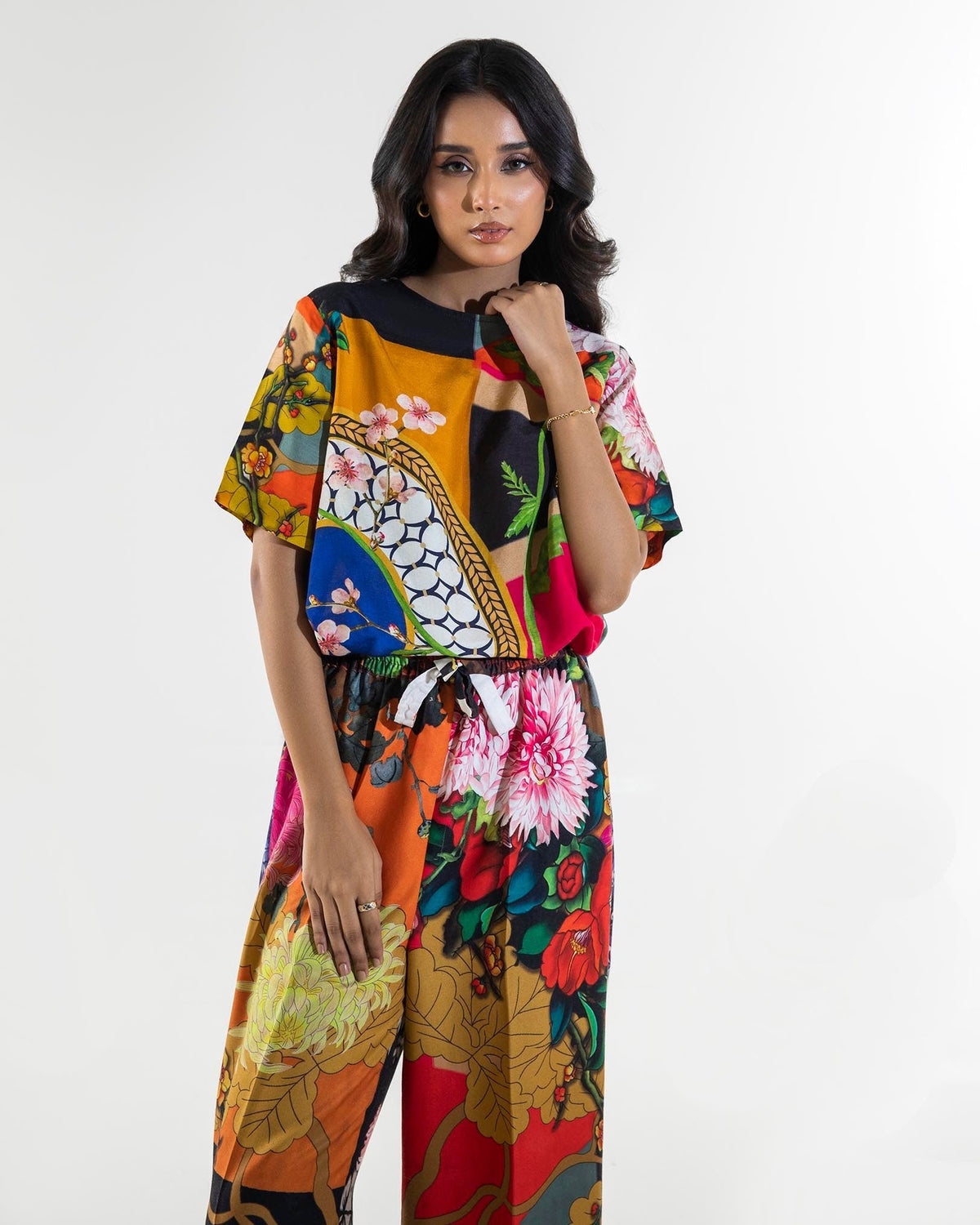 SS24WSU907 (Resort Wear/Print Party)