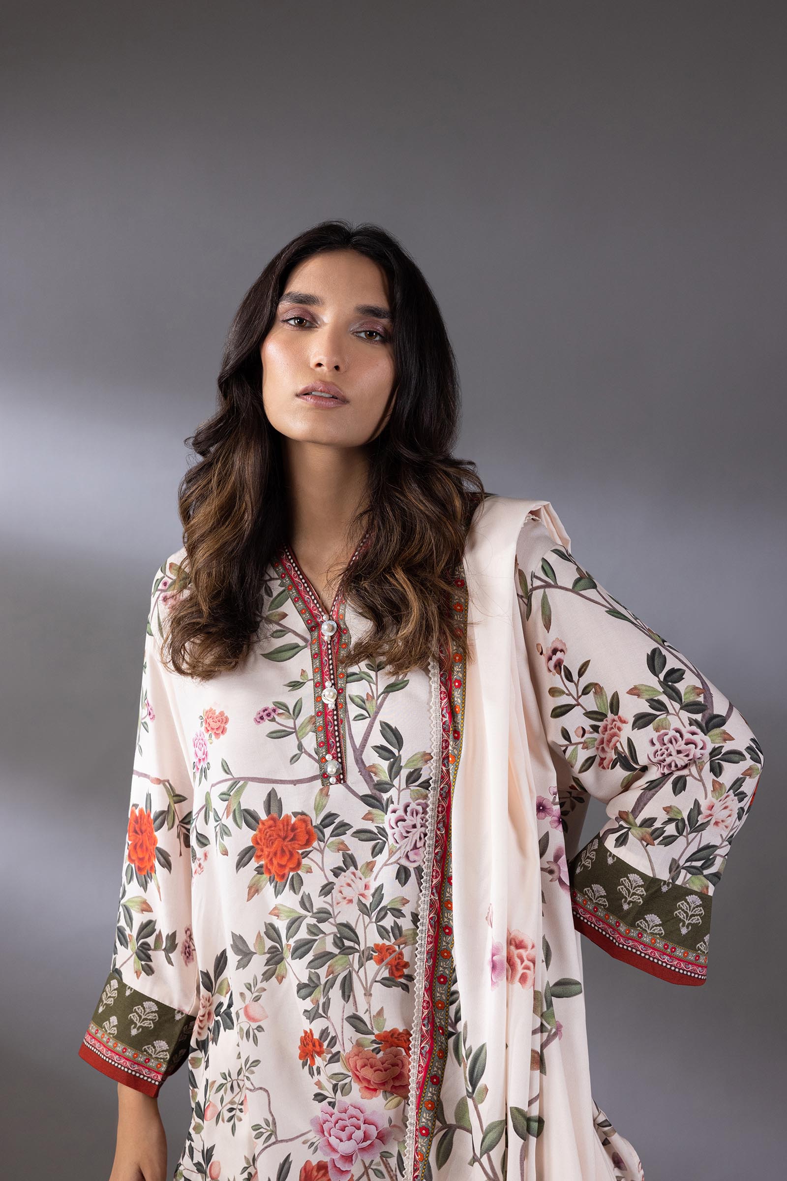Stitched Digital Printed Linen Shirt + Dupatta Secondary image