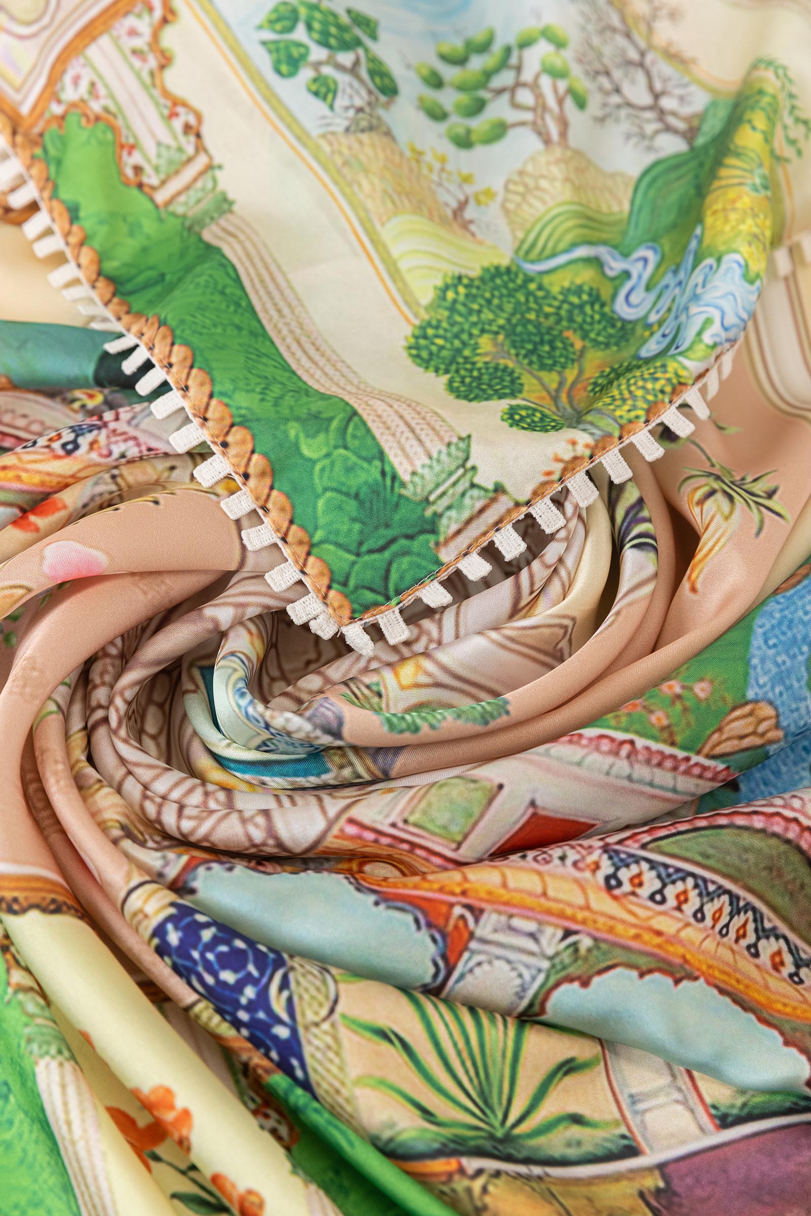 Stitched Silk Dupatta Main image