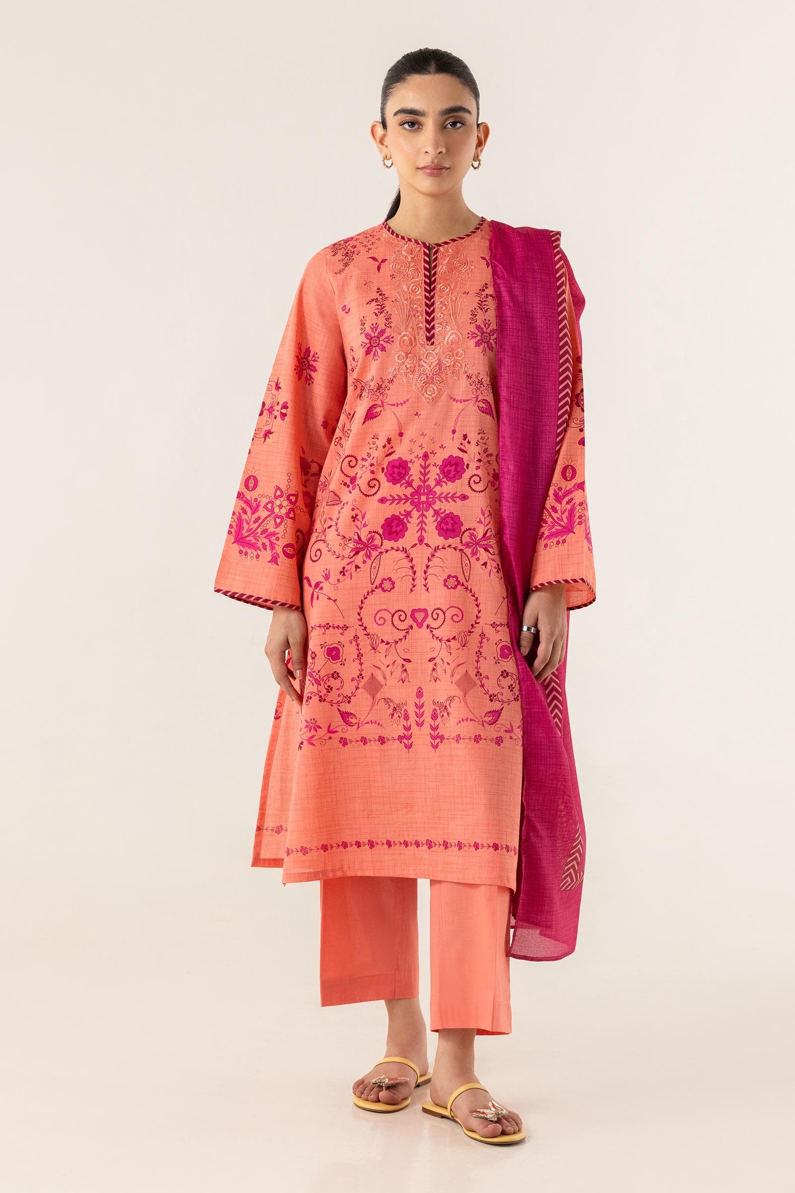 Stitched Lawn Suit Main image