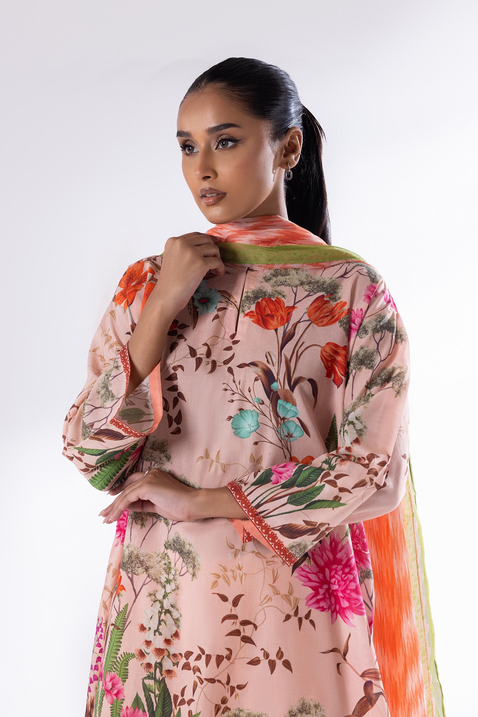 Stitched Mahay Lawn Suit Secondary image