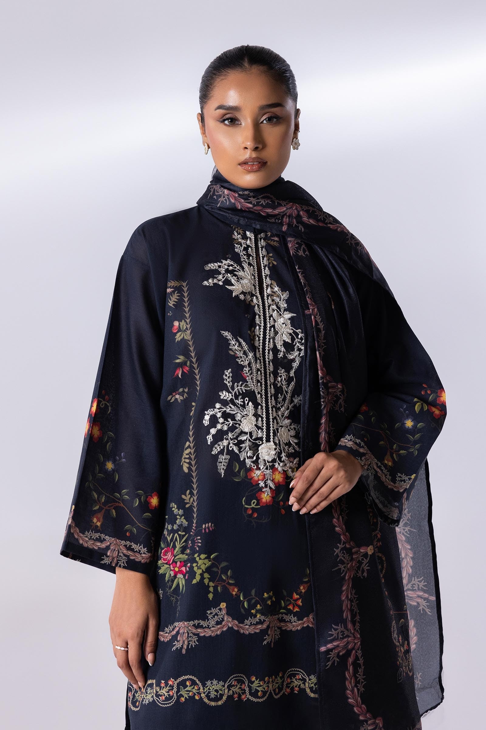 Stitched Mahay Lawn Suit Secondary image