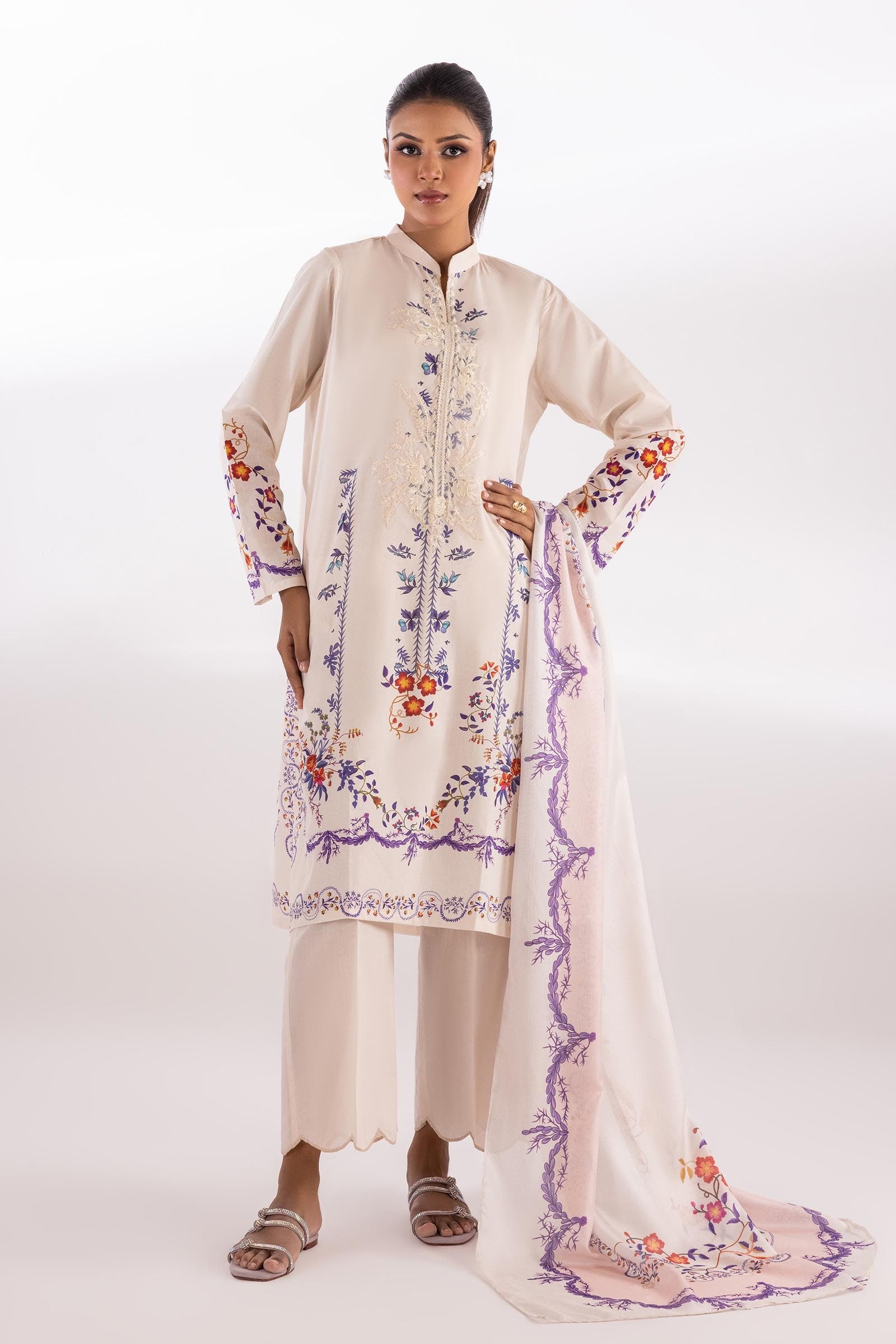 Stitched Mahay Lawn Suit Main image