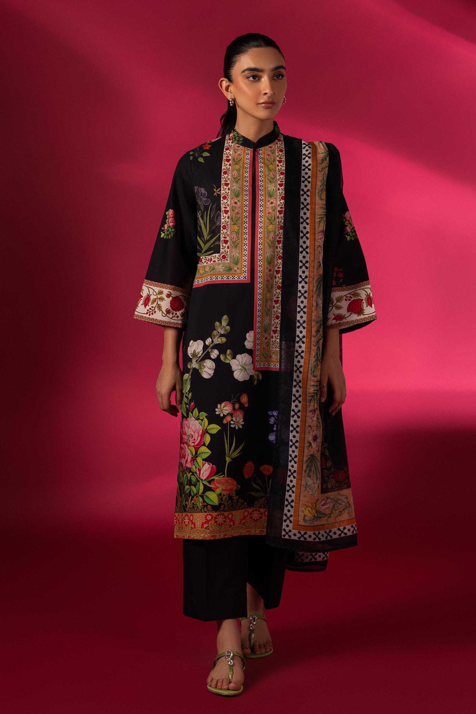 Stitched Mahay Lawn Suit Main image