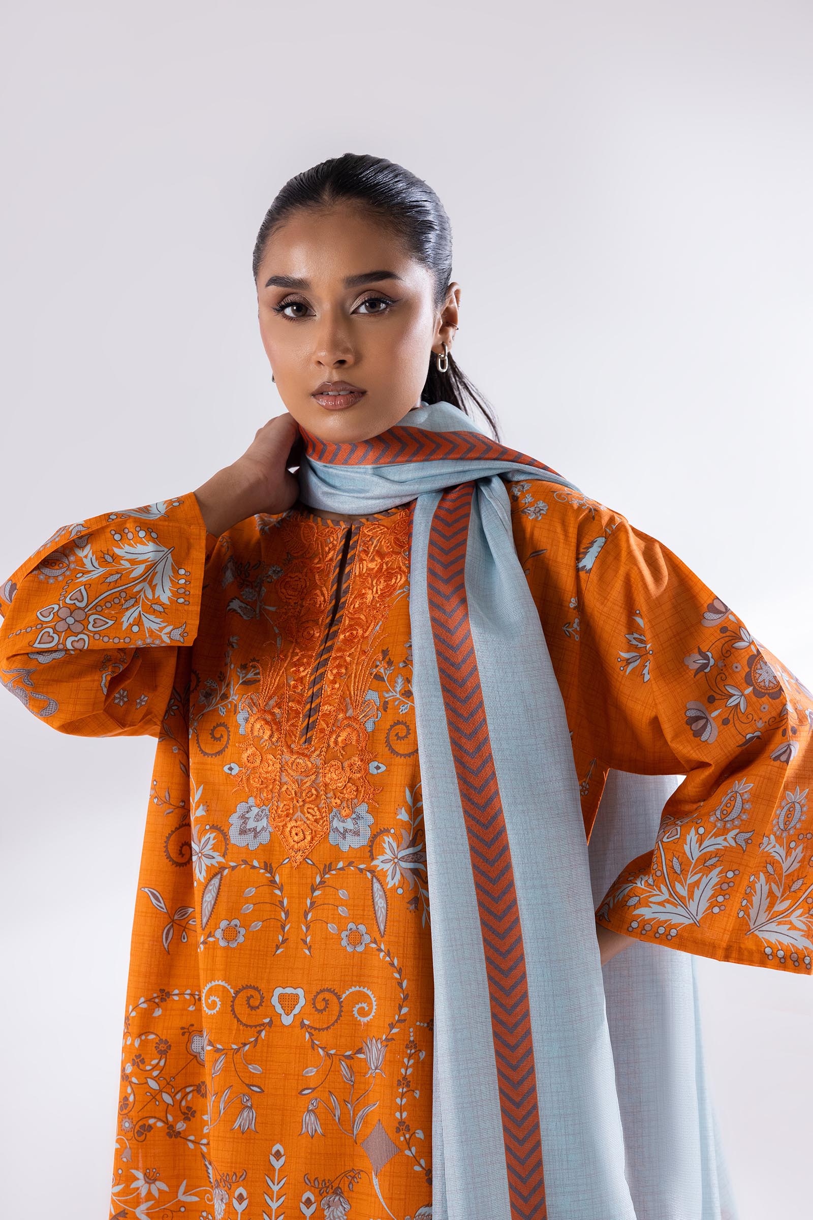 Stitched Mahay Lawn Suit