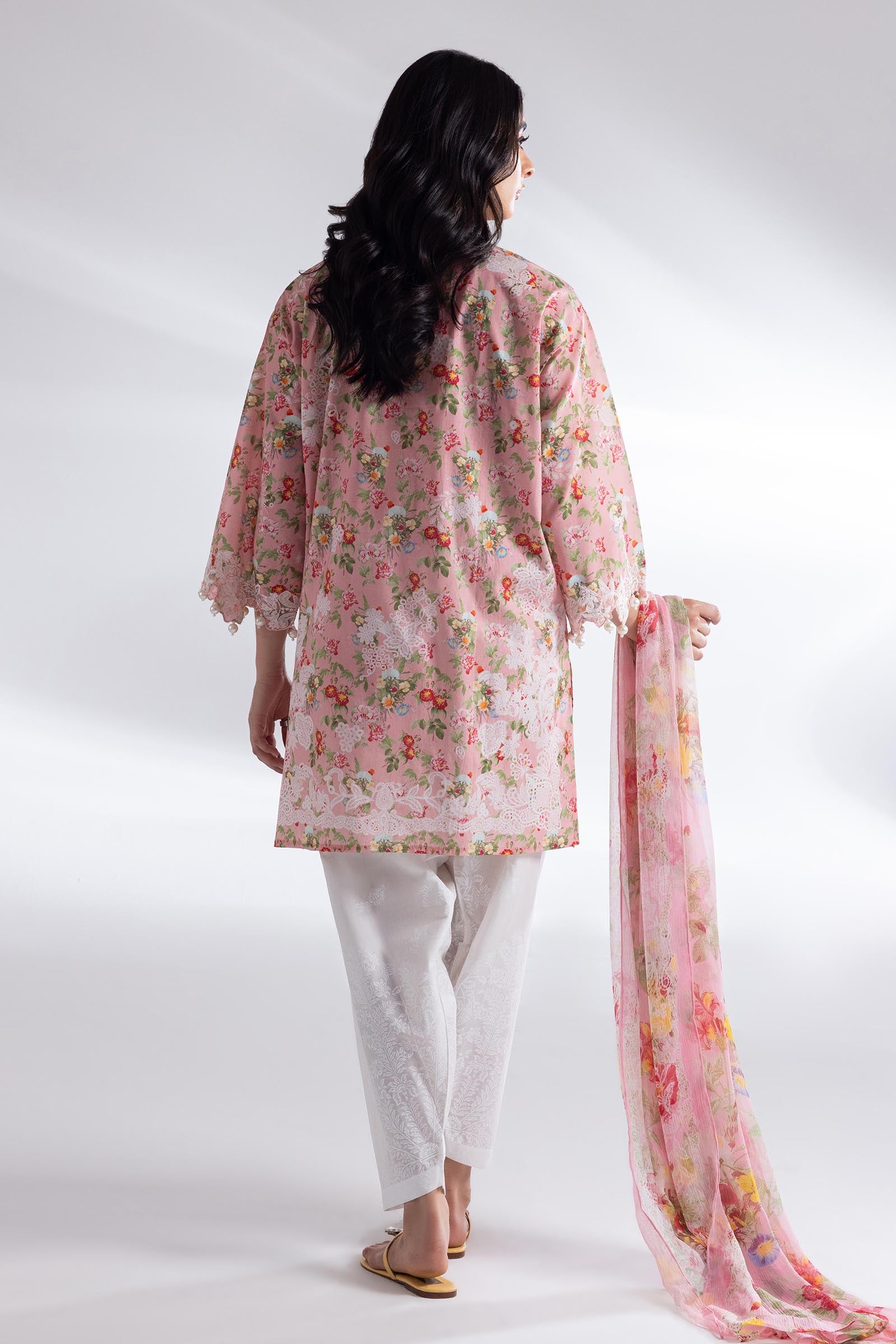 Stitched Muzlin Lawn Suit Secondary image