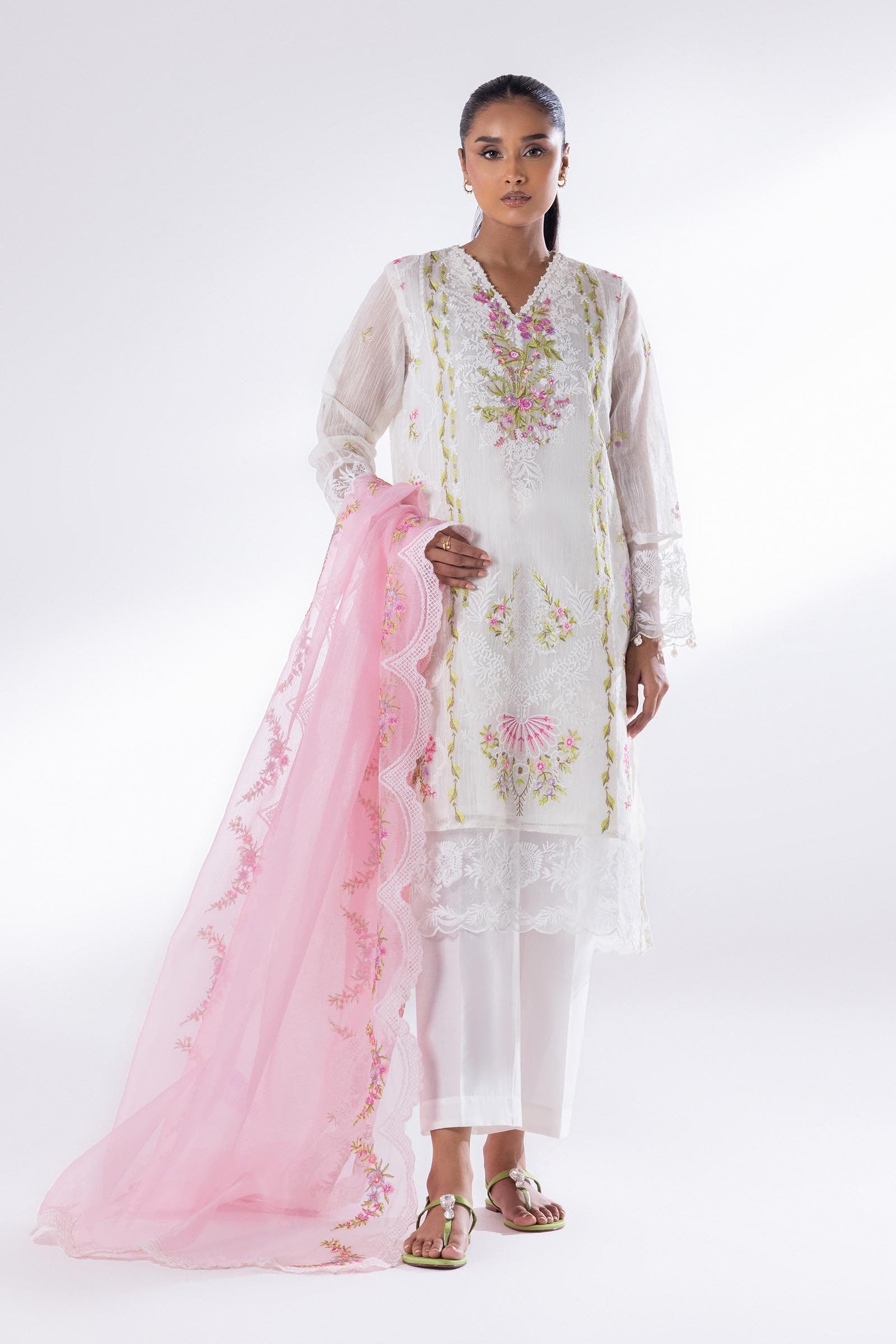 Stitched Muzlin Lawn Suit Main image
