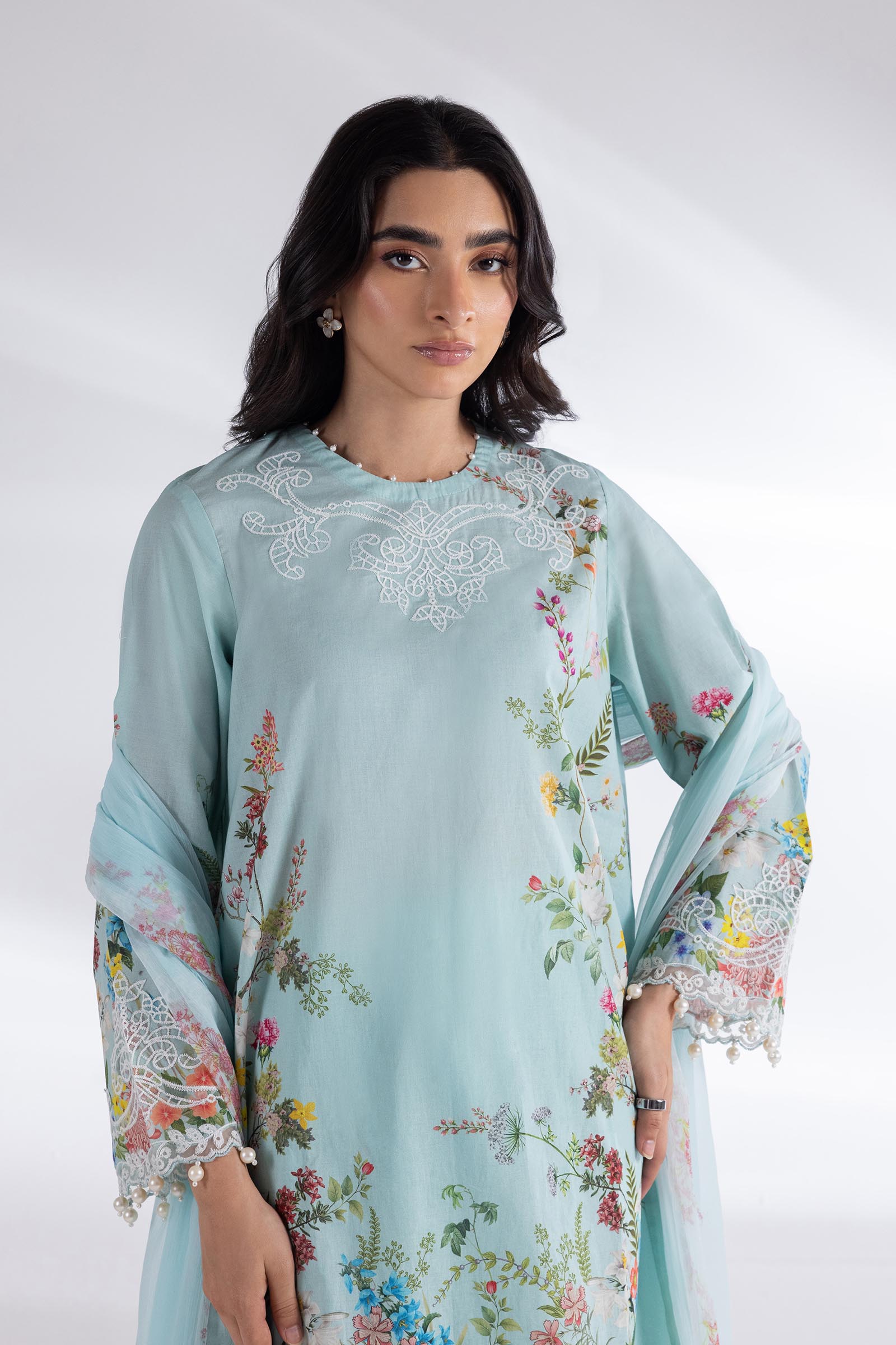 Stitched Muzlin Lawn Suit Secondary image