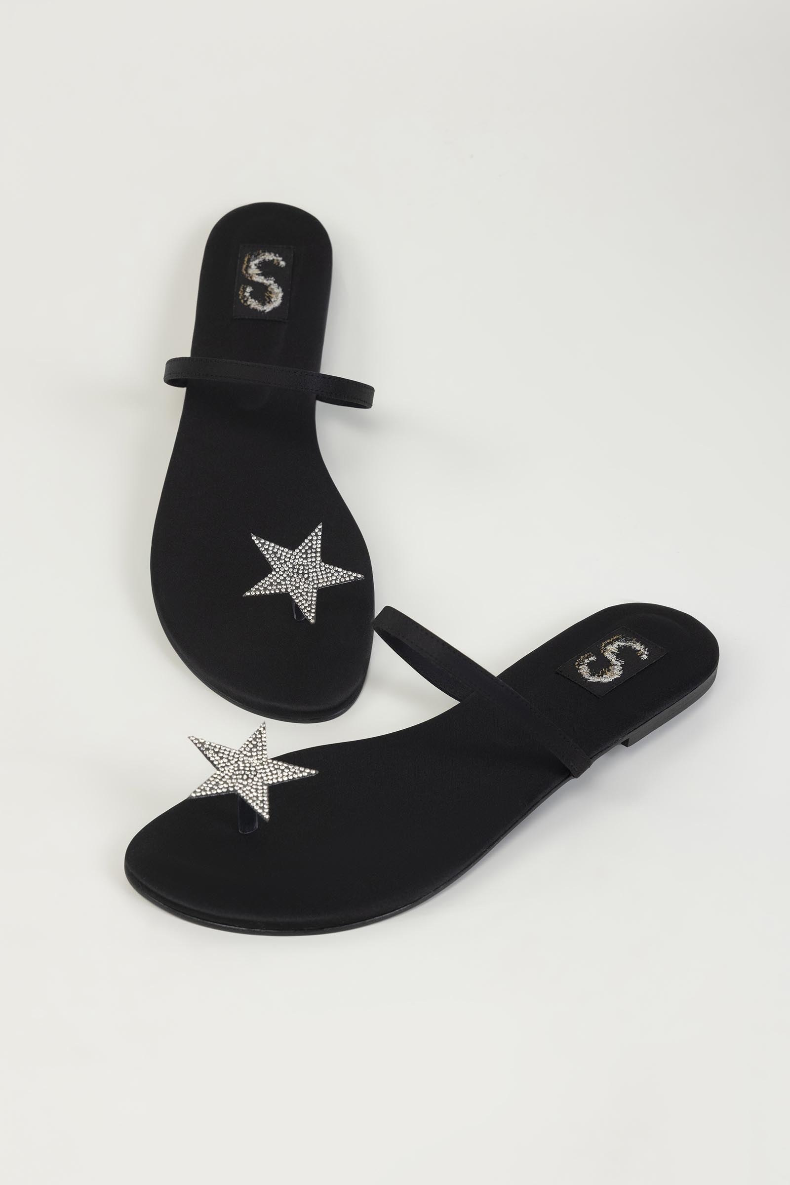 Black Star Toe Ring Flats