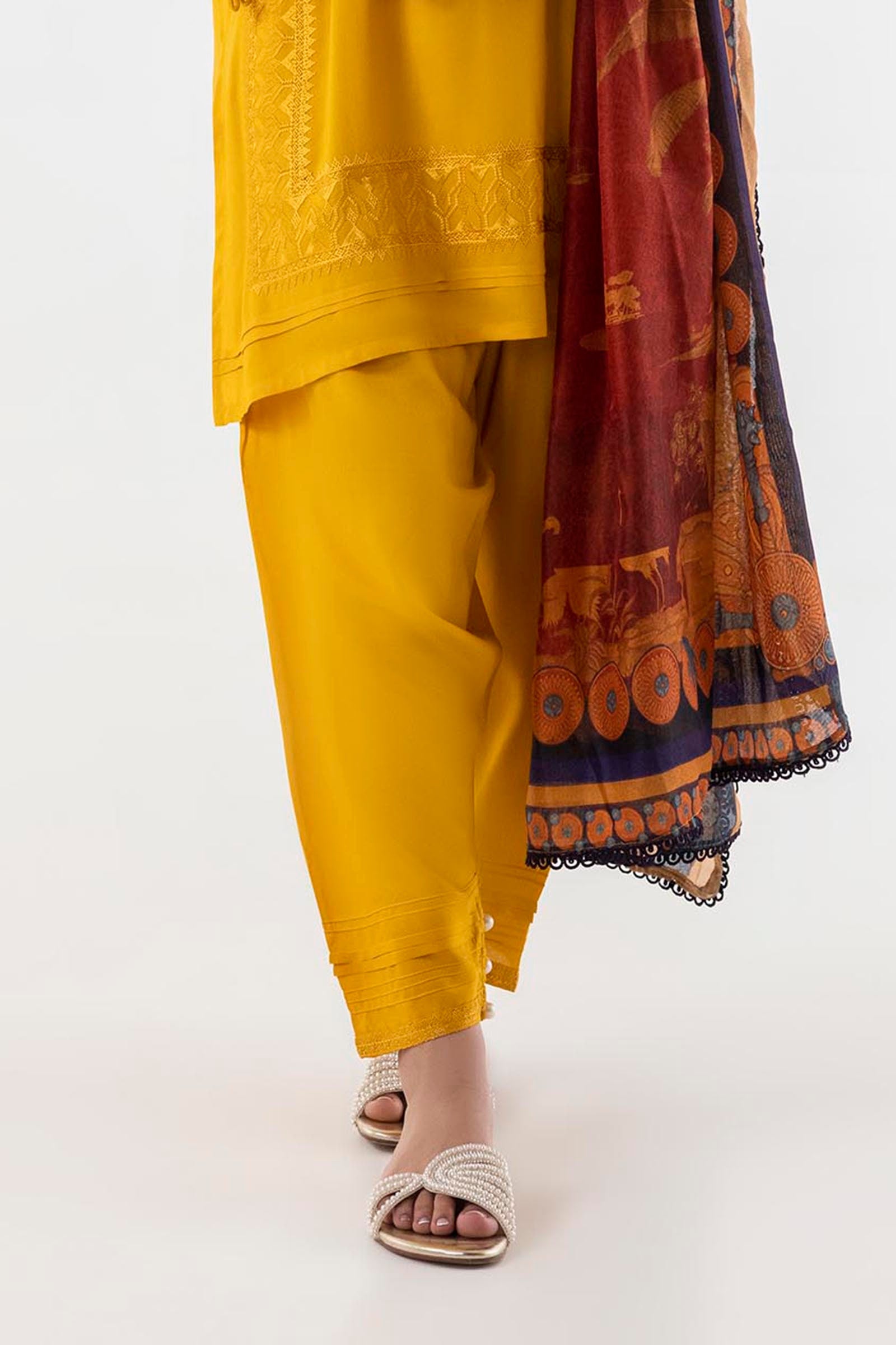 Stitched Linen Shalwar Main image