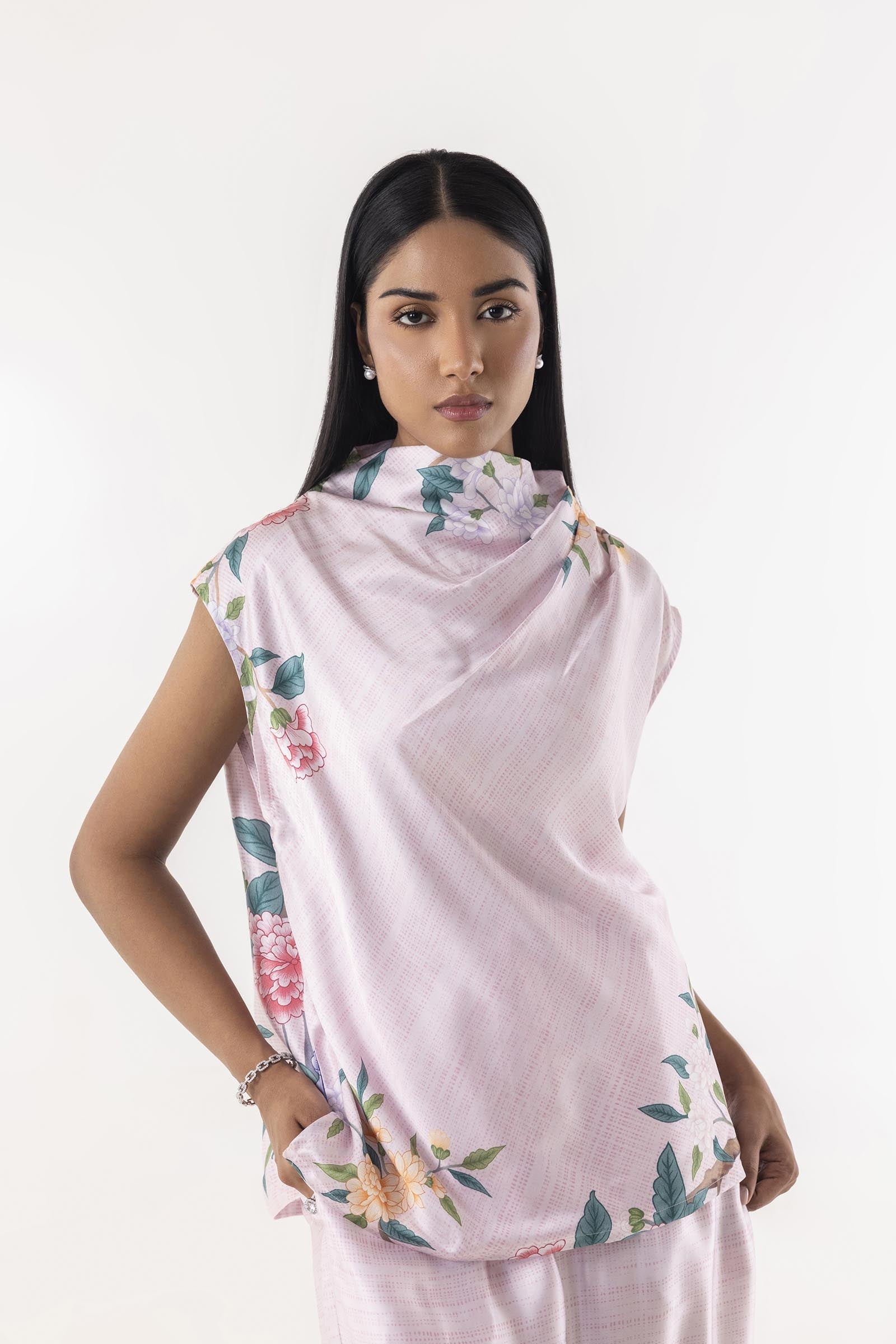 Stitched Pink Printed Cord Set Secondary image