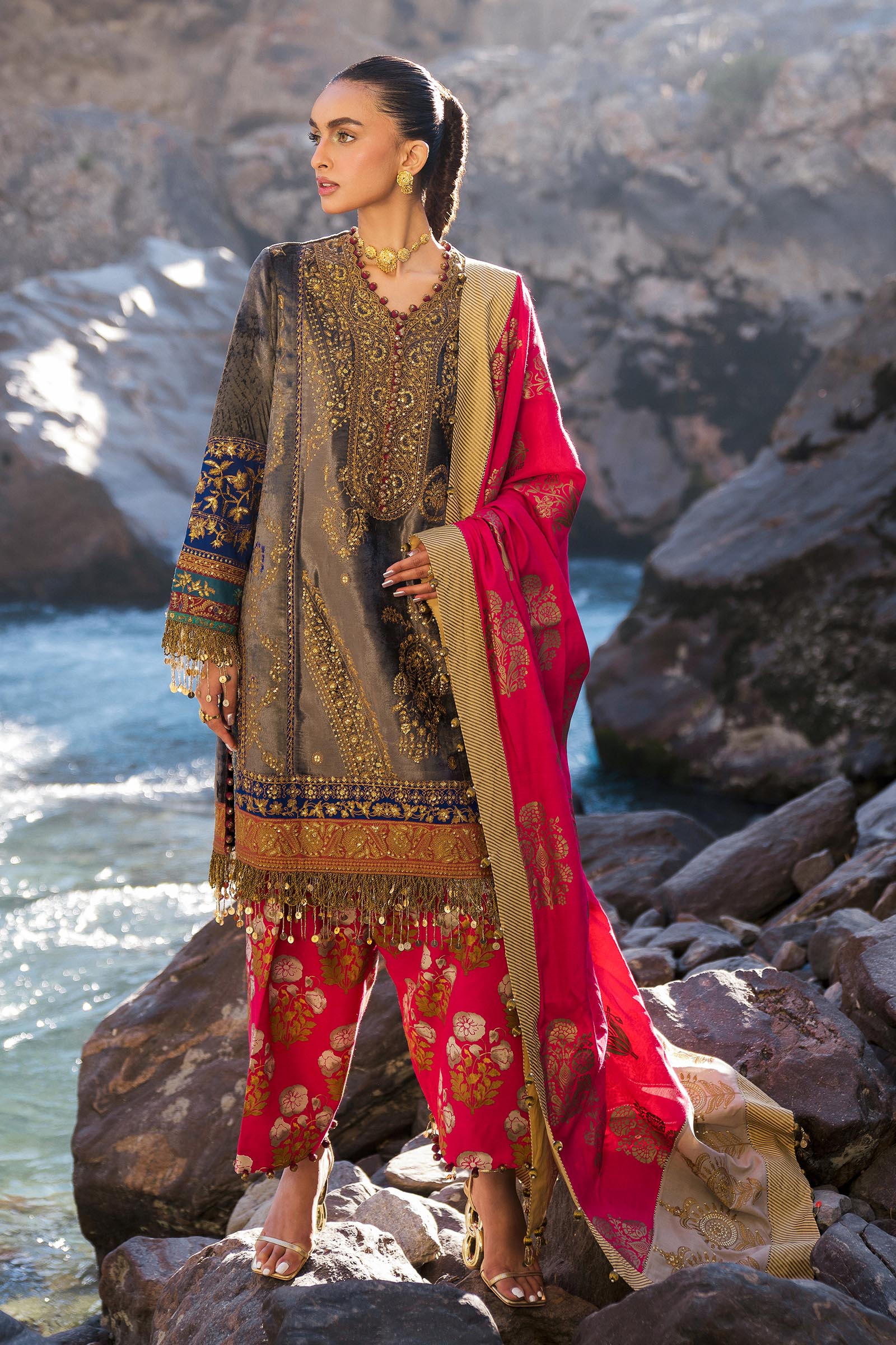 Unstitched Velvet 3 Piece Suit